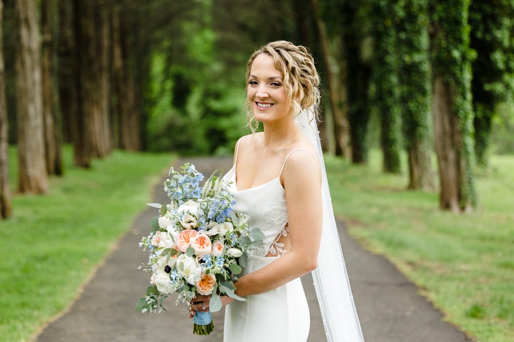 Poplar Springs Manor bridal portrait