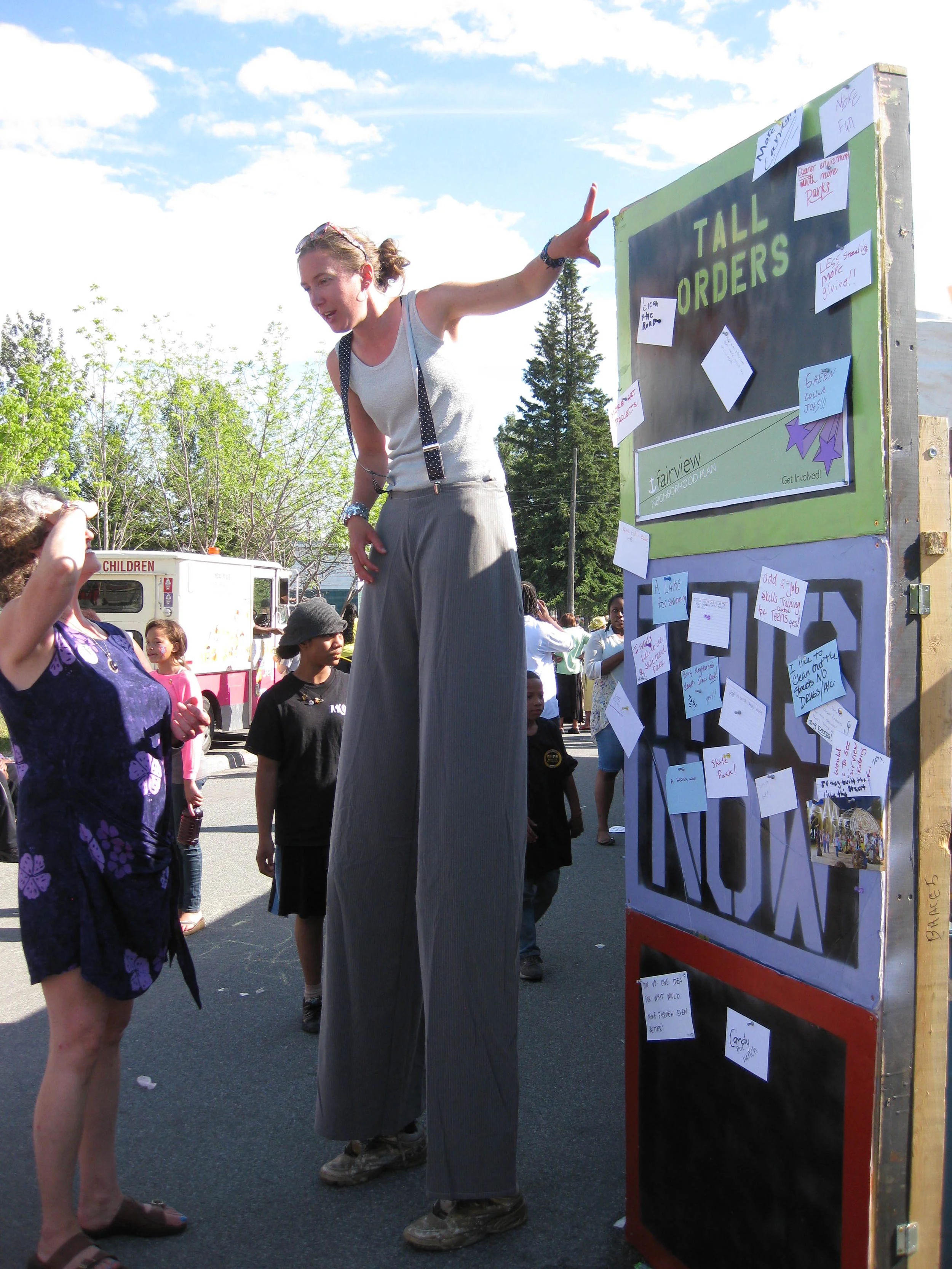Fairview Neighborhood Plan Block Party explaining.JPG