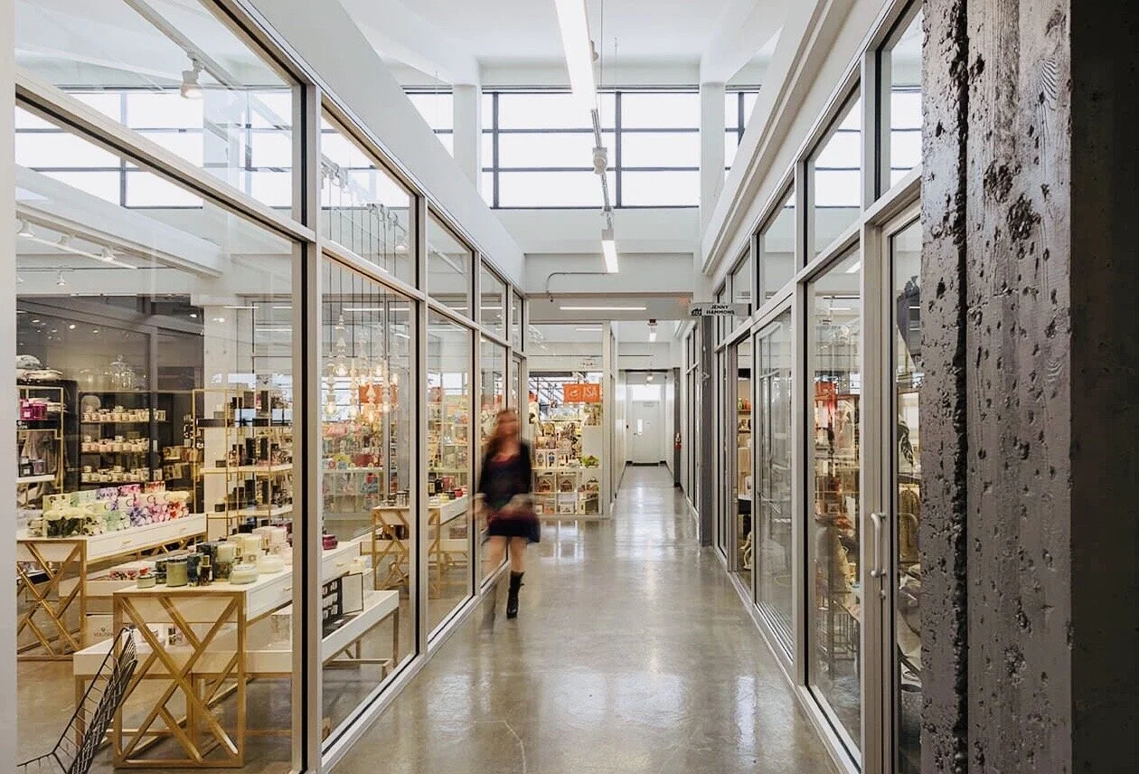 Hallway 2nd Floor Pic.JPG