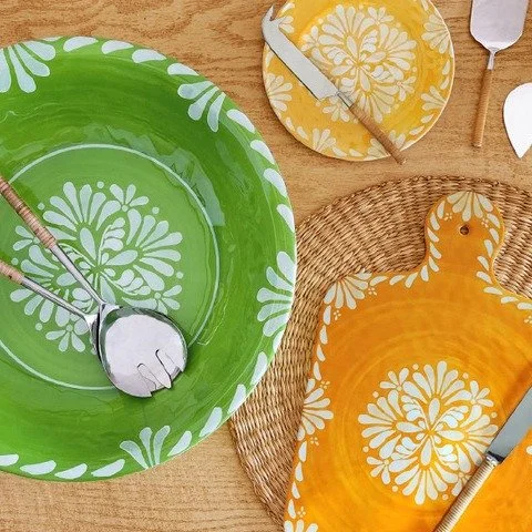 👀 Sneak Peek: Suzie Gildea Group 👀
Get ready for a fresh mix of gift, paper, party, and lifestyle finds that are made to celebrate every moment. @suziegildeagroup  is serving up playful details, thoughtful design, and plenty of must-haves your cust