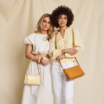 👜 New from HOBO 👜
Fresh arrivals from @hobotheoriginal  have landed at @accessoriestheshowroom Think effortless style, soft leathers, and everyday bags your customers will reach for again and again.

👀These new pieces are a must-see this season.

