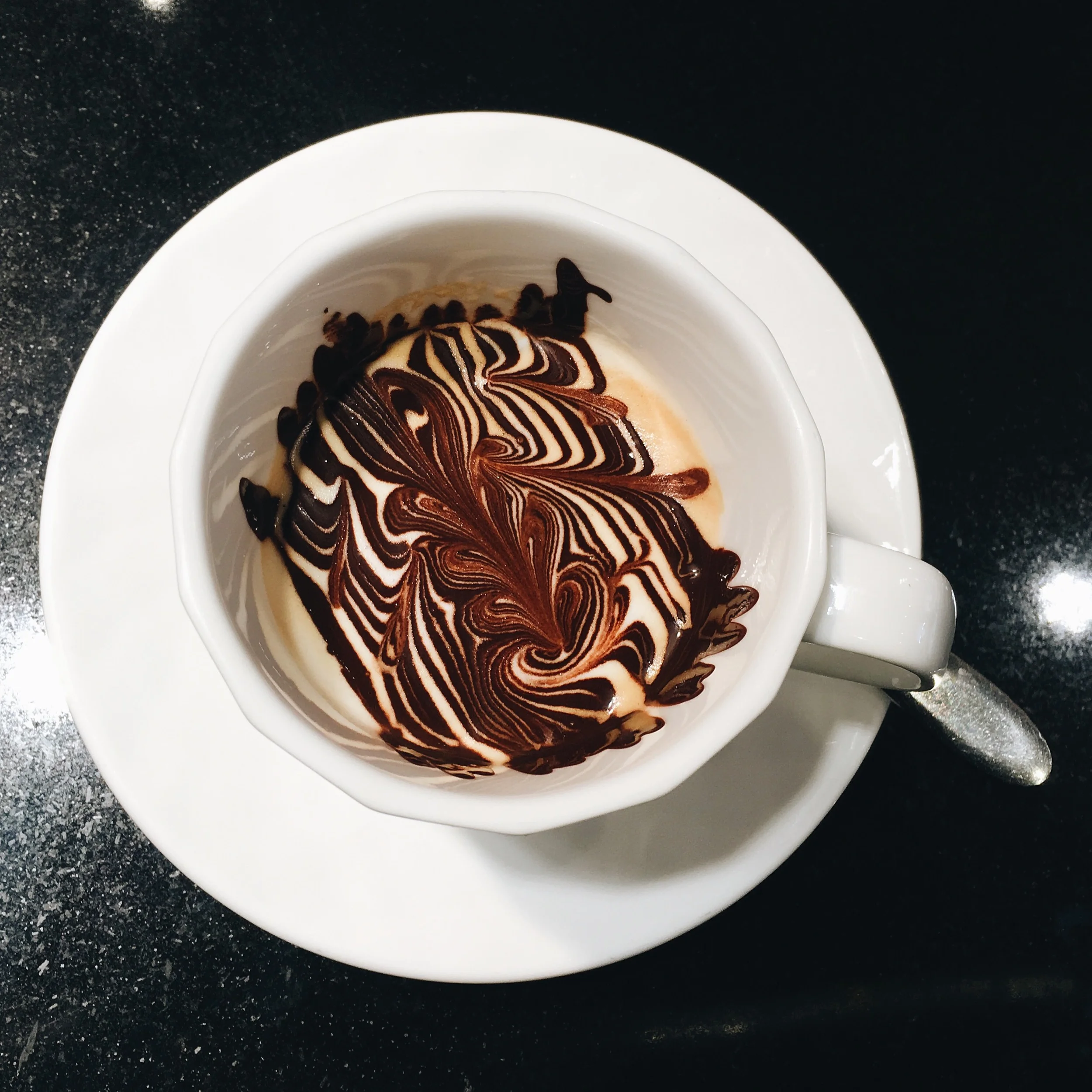   JT Caffé : Macchiato con Cioccolato 