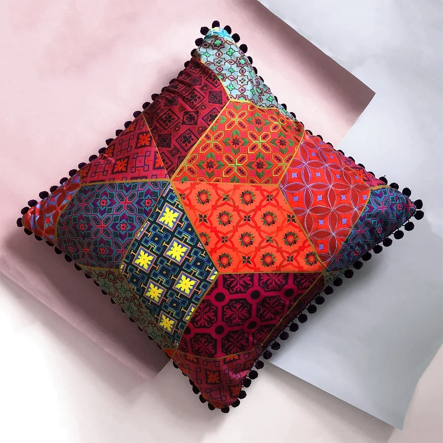 alacmene large cushion.jpg