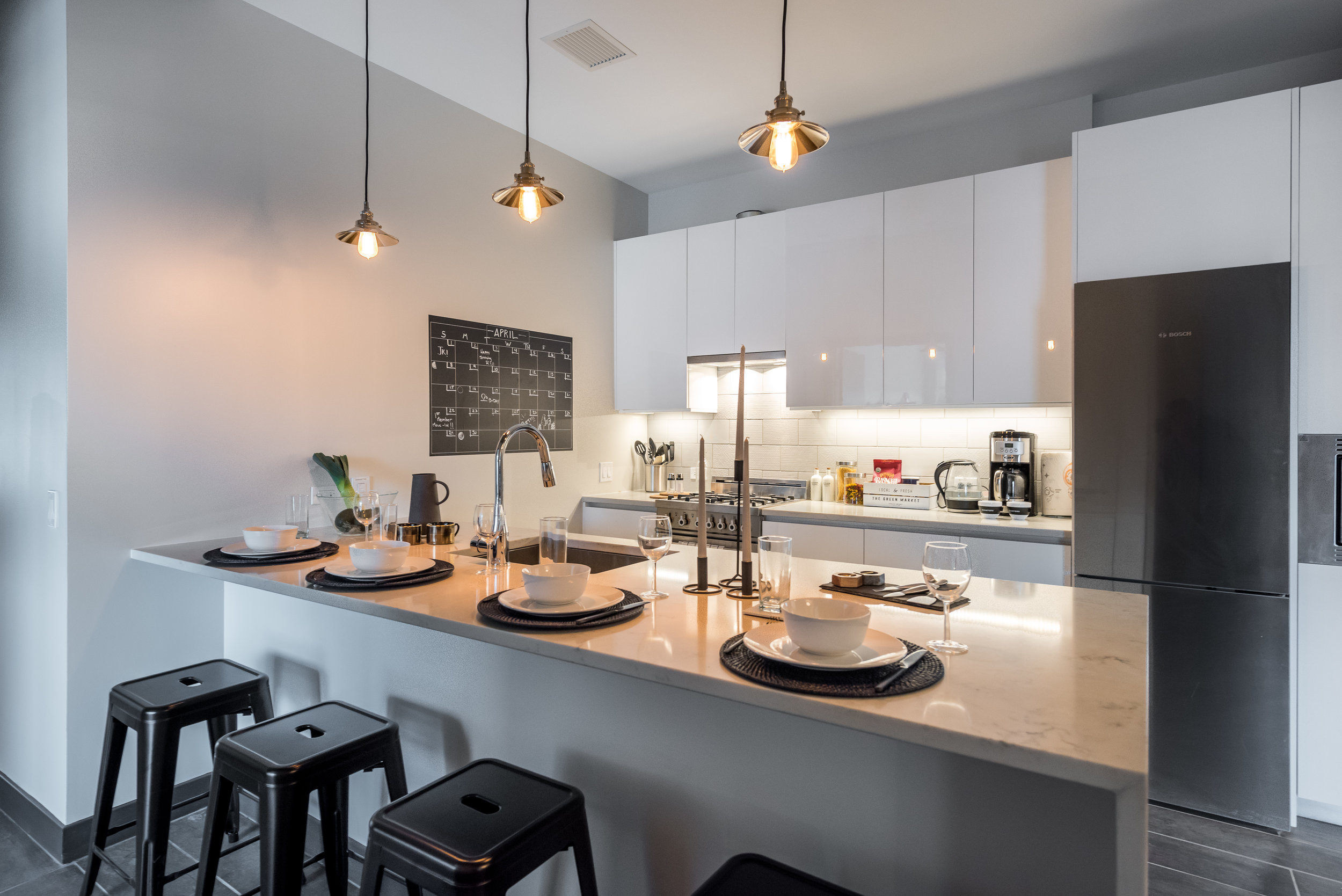 US-02-610-kitchen_D-0206.jpg