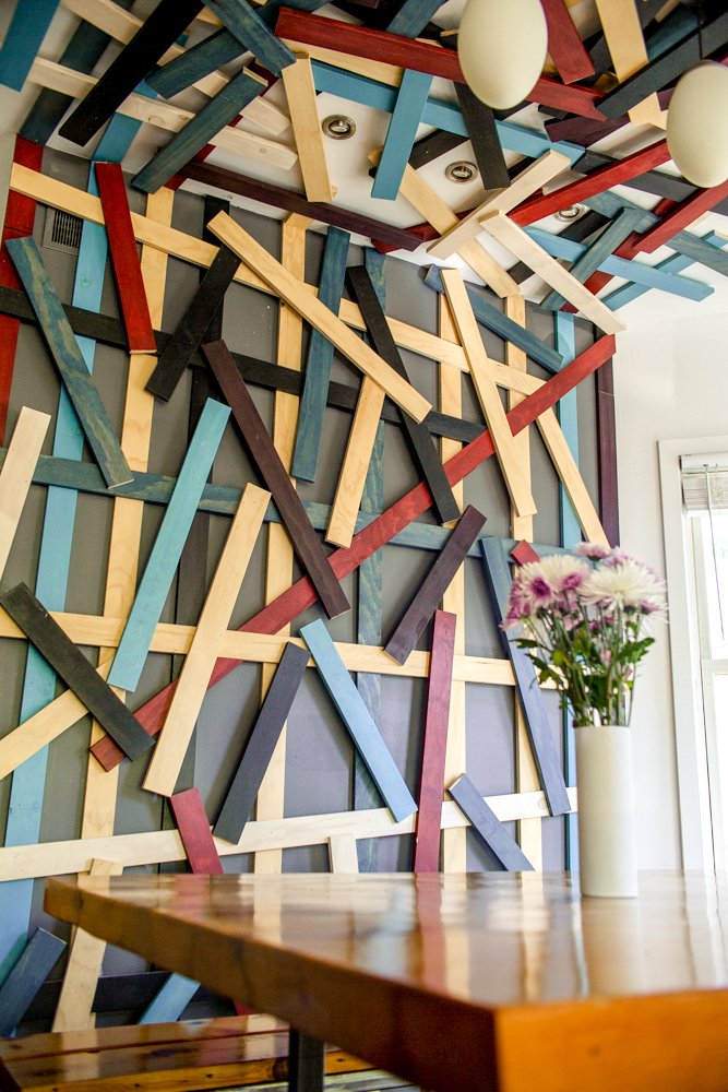 Subletinn Francis Apartment Wall Design