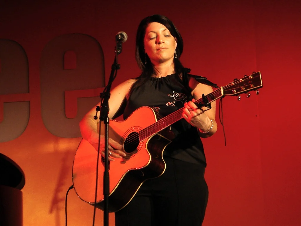 edwina hayes.jpg