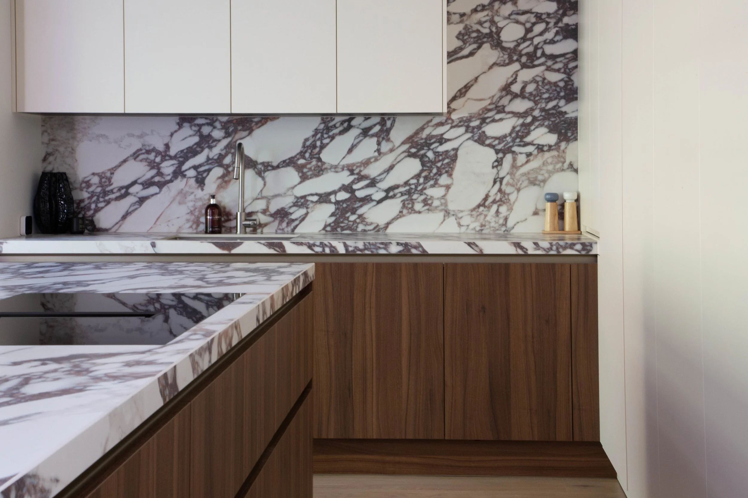 West London Wood Veneer Calacatta Marble Kitchen-1485.jpg