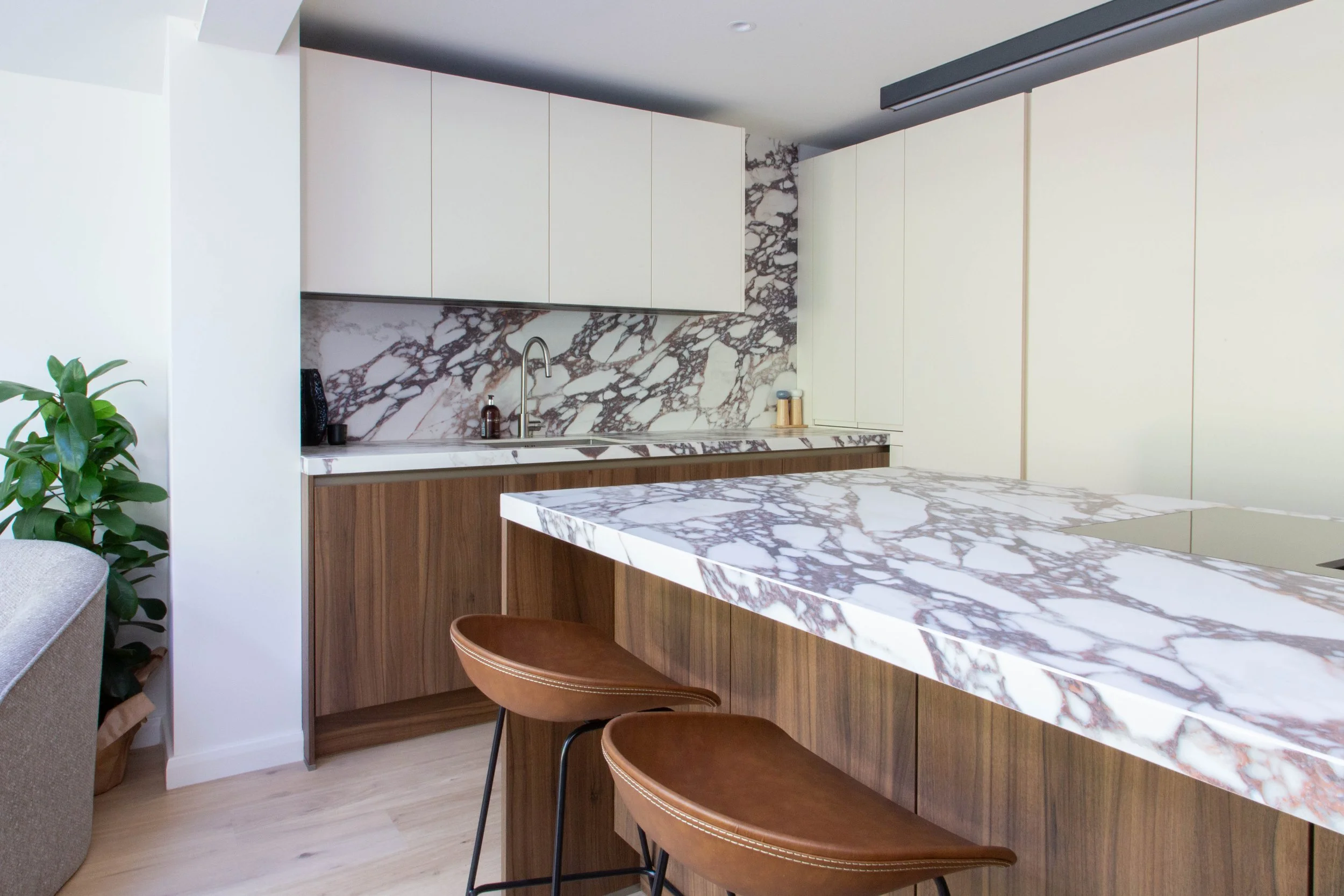 West London Wood Veneer Calacatta Marble Kitchen-1493.jpg