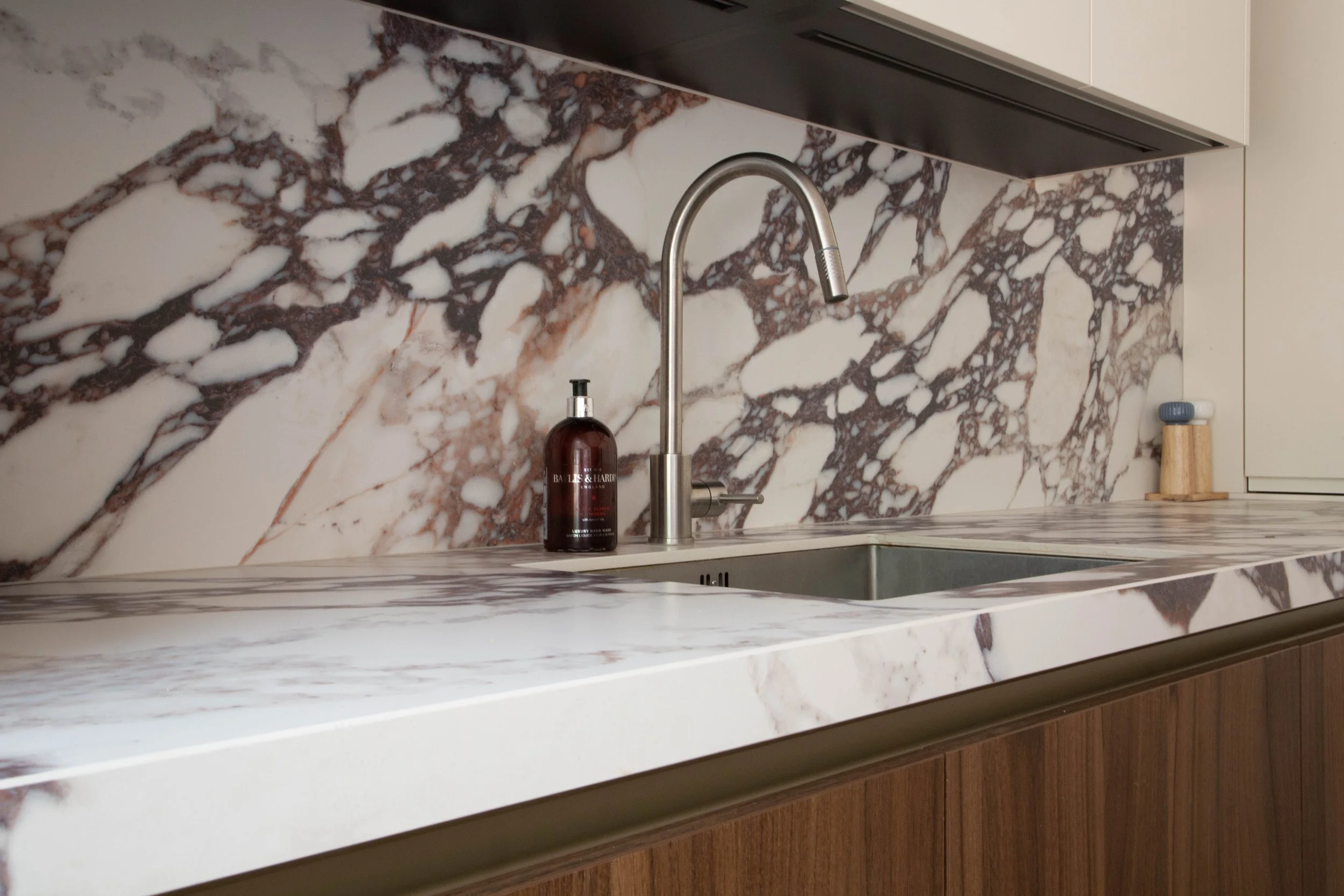 West London Wood Veneer Calacatta Marble Kitchen-1690.jpg
