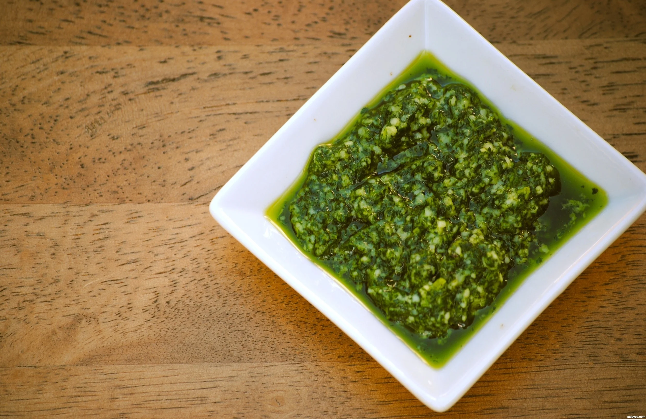 Pesto-509d9d651f04f_hires.jpg