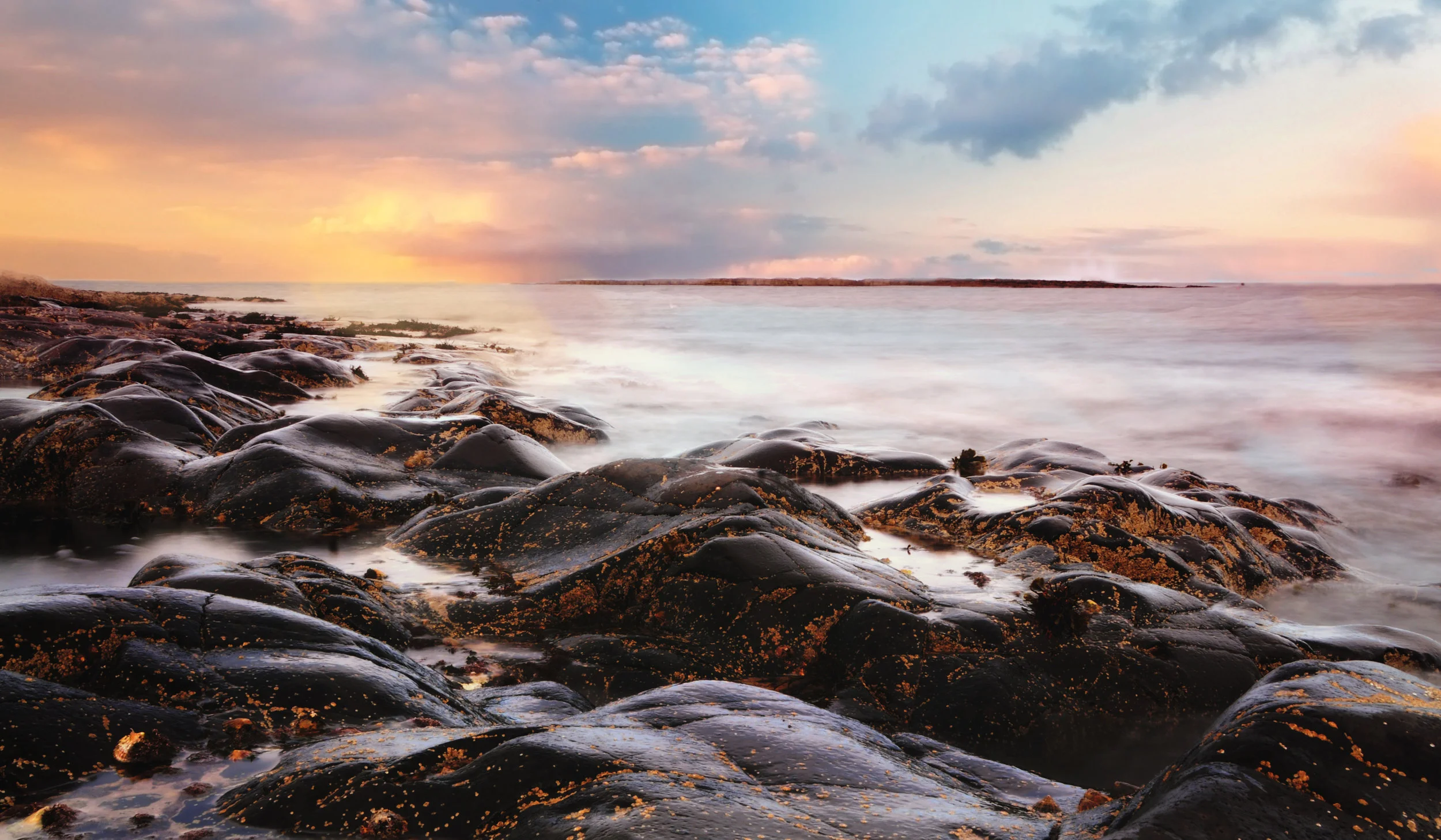 Dunstaburgh Rocks2.jpg