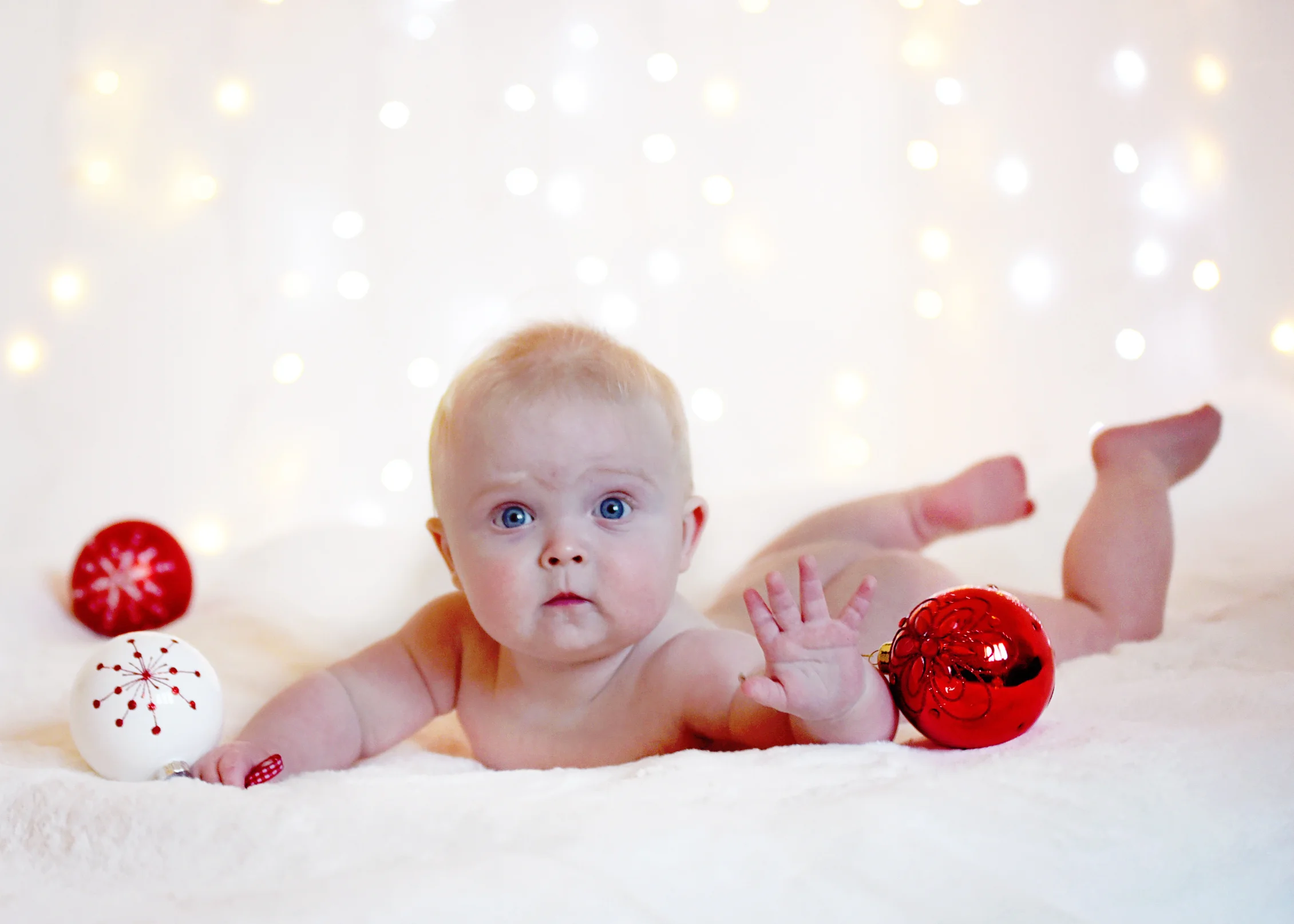 Merry Xmas Everyone!! - just check out this cheeky chappy from one of my Xmas Mini Shoots!