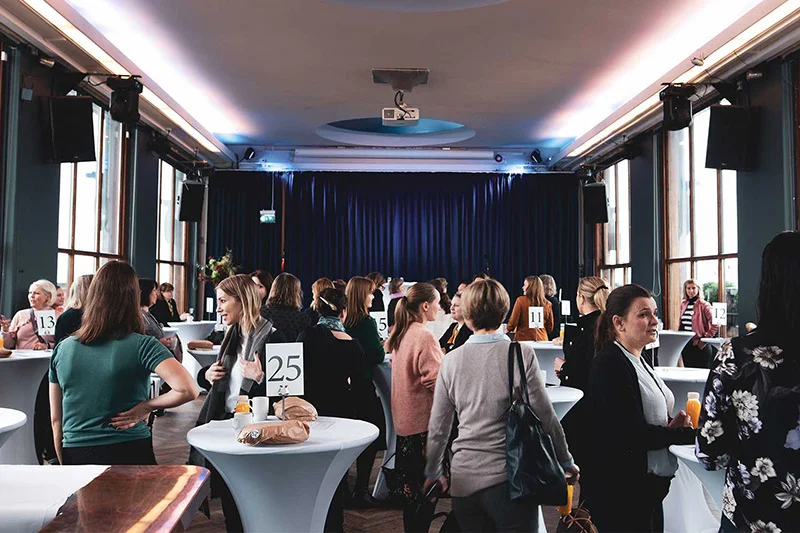 konferanselokale-mingling-stratos.jpg