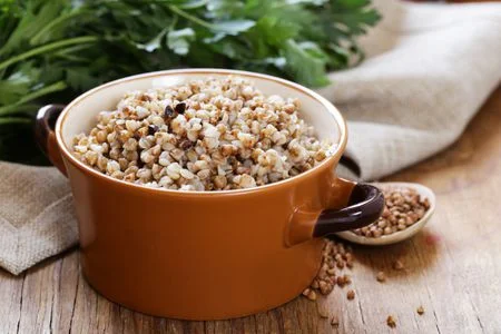 natural-organic-buckwheat-cereal--boiled-buckwheat-porridge-618654612-5a94b5cafa6bcc00374b6b9f.jpg