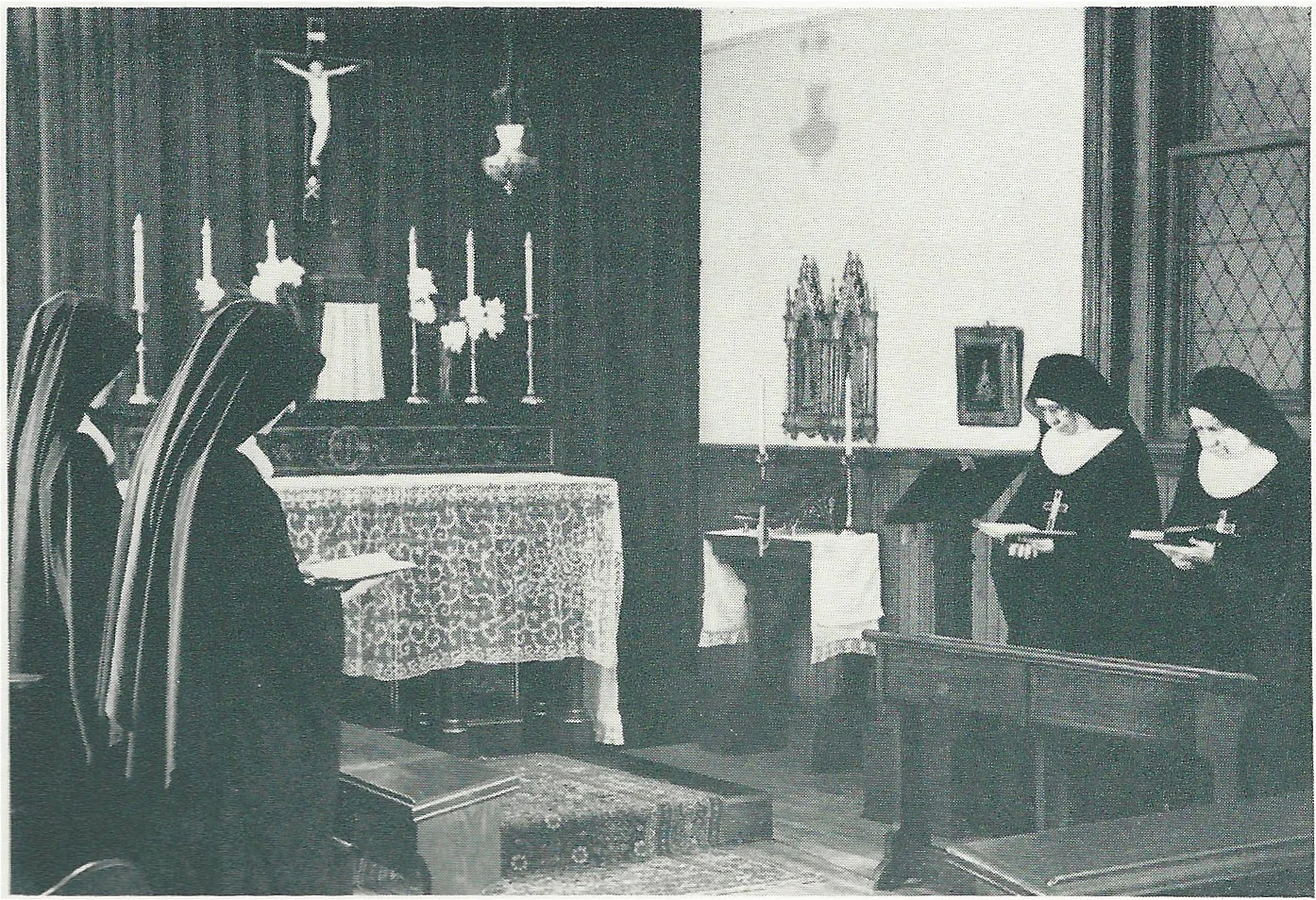 Members of the Sisterhood of the Holy Nativity worshiping in the SHN Chapel on the 4th floor of the Mission House in the 1950s. The SHN Sisters lived and worked at Saint Mary's from 1909 to 1965.