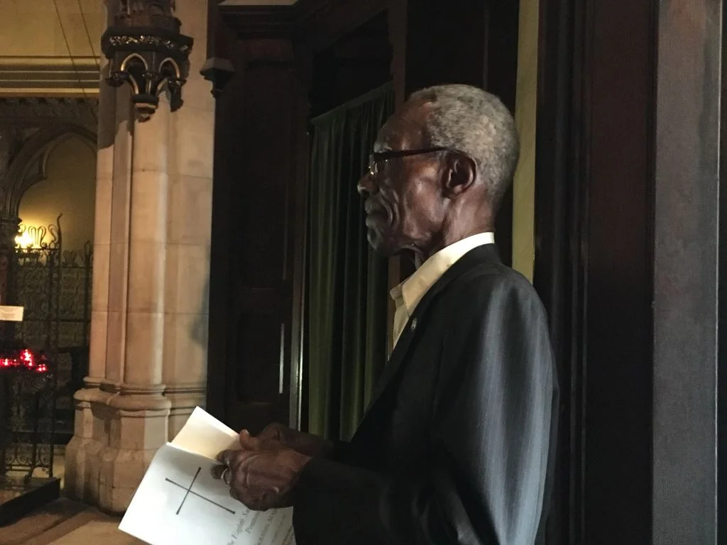 Volume 18, Number 34