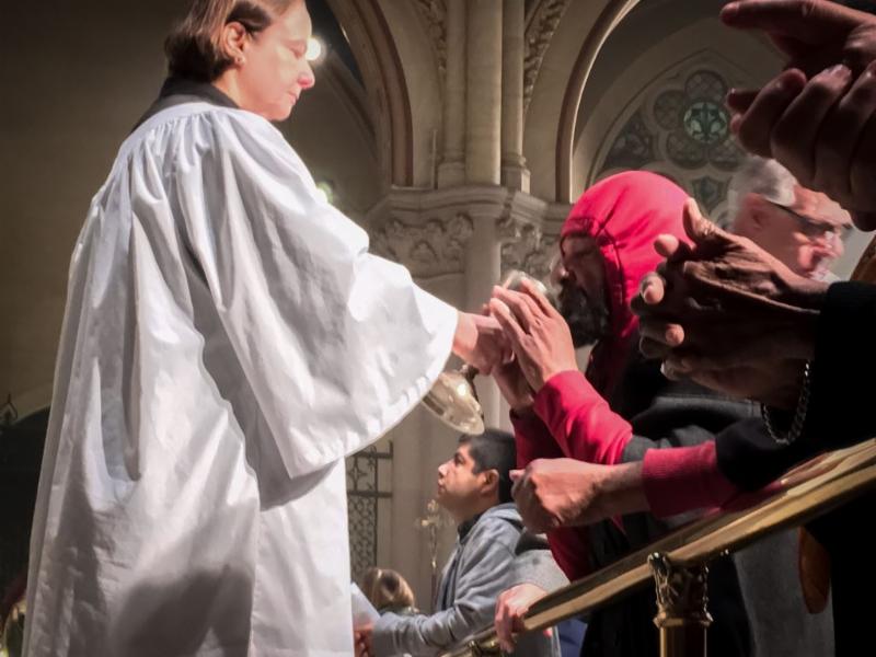 Ministration of Communion Solemn Mass, Sunday, November 13