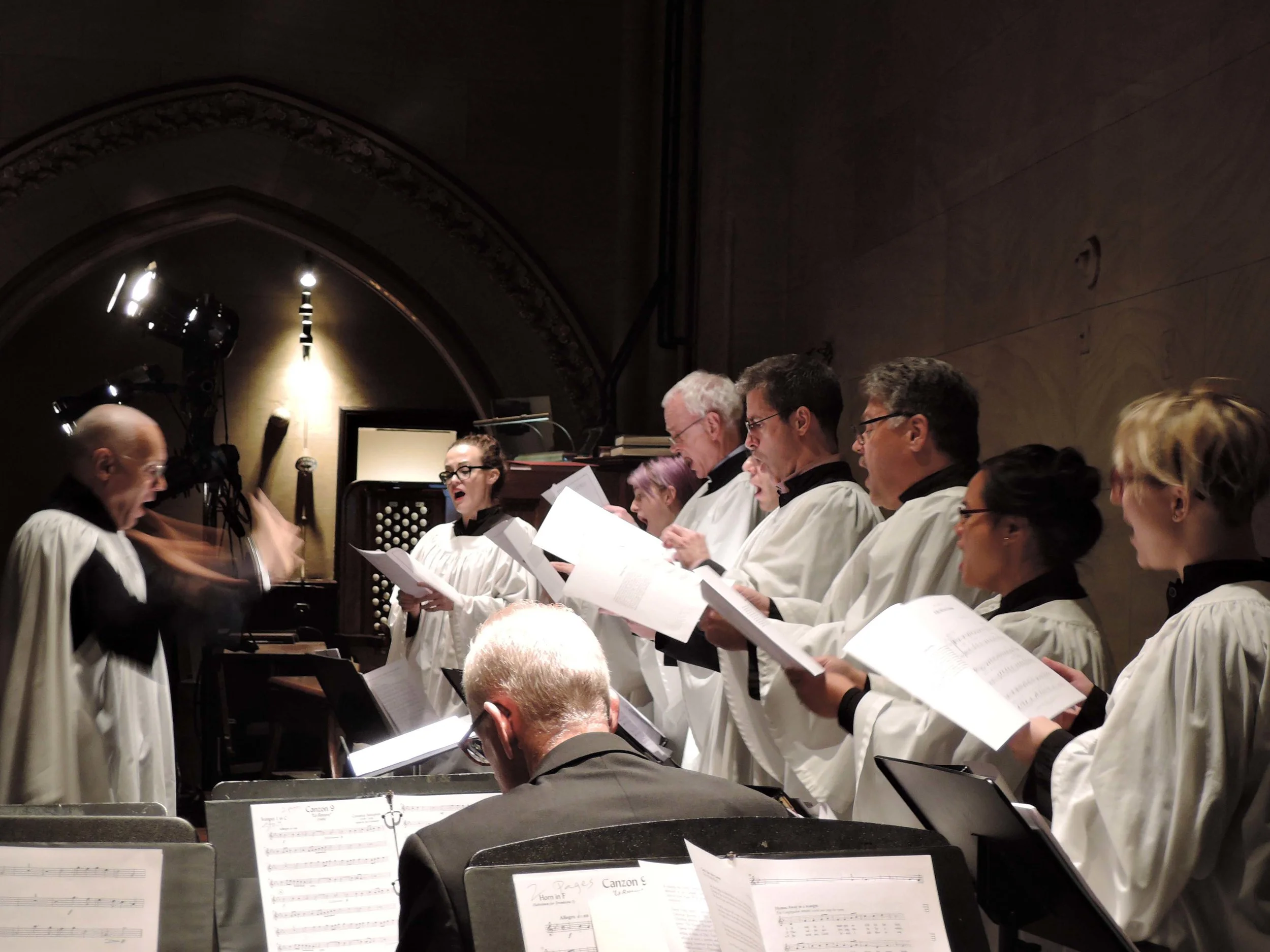 Dr. Hurd conducts the parish choir.