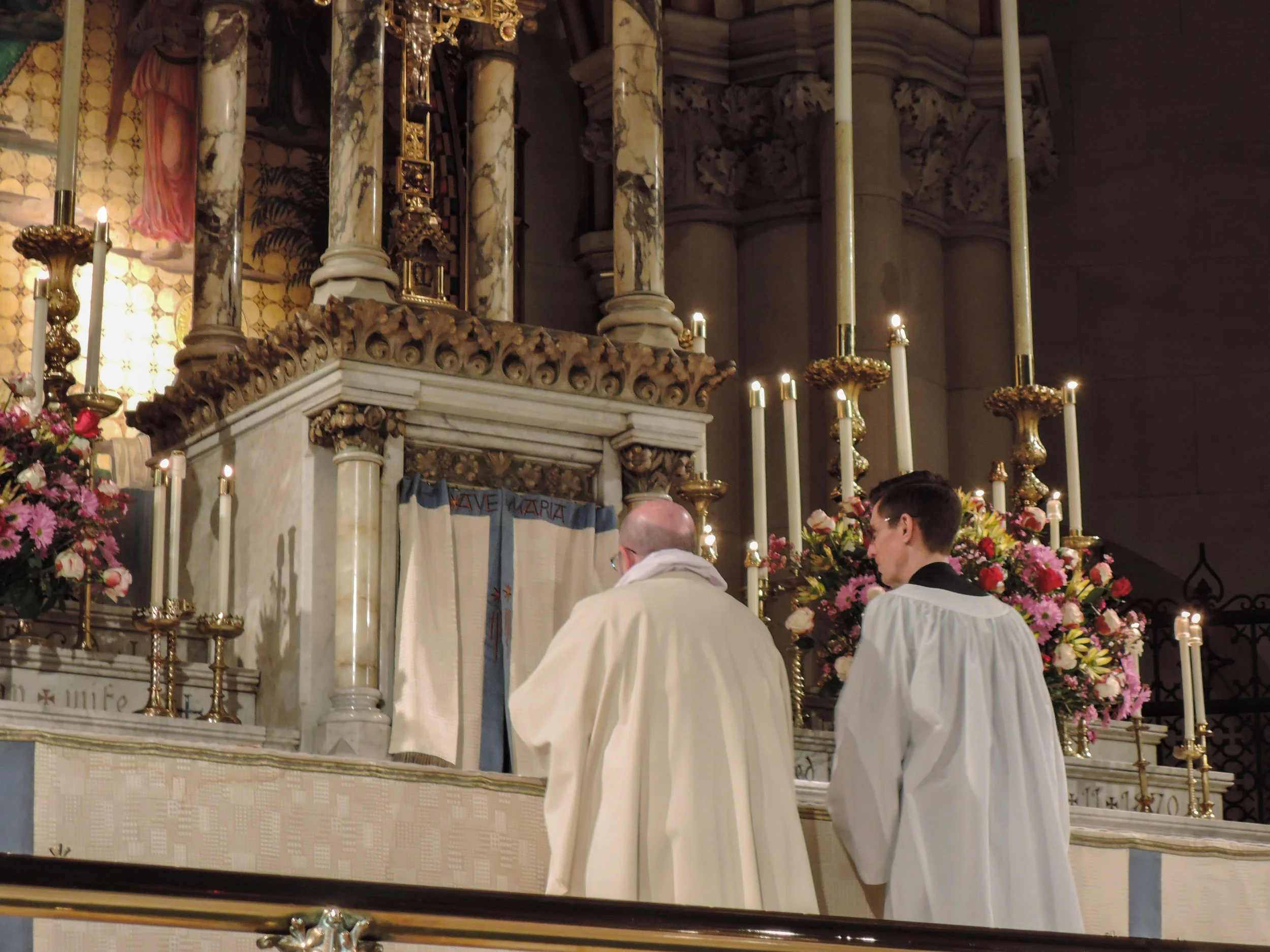 Father Smith prepared the altar assisted by MC Brendon Hunter.