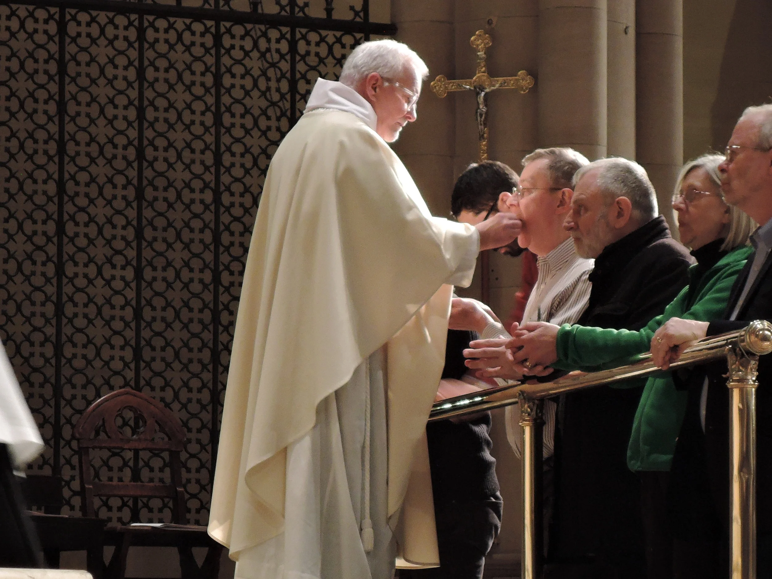 VOLUME 19, NUMBER 11