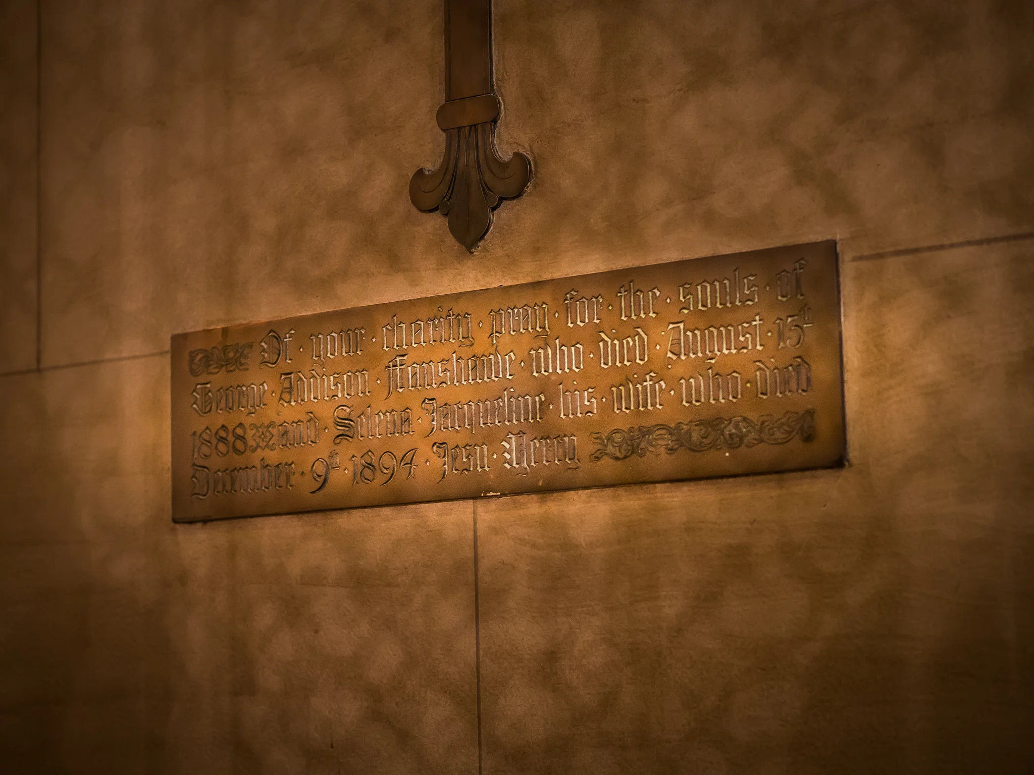 "Of your charity, pray for George Addison Fanshawe (+1888) & Selena Jacqueline Fanshawe, his wife (+1894)." Photo by Ricardo Gomez