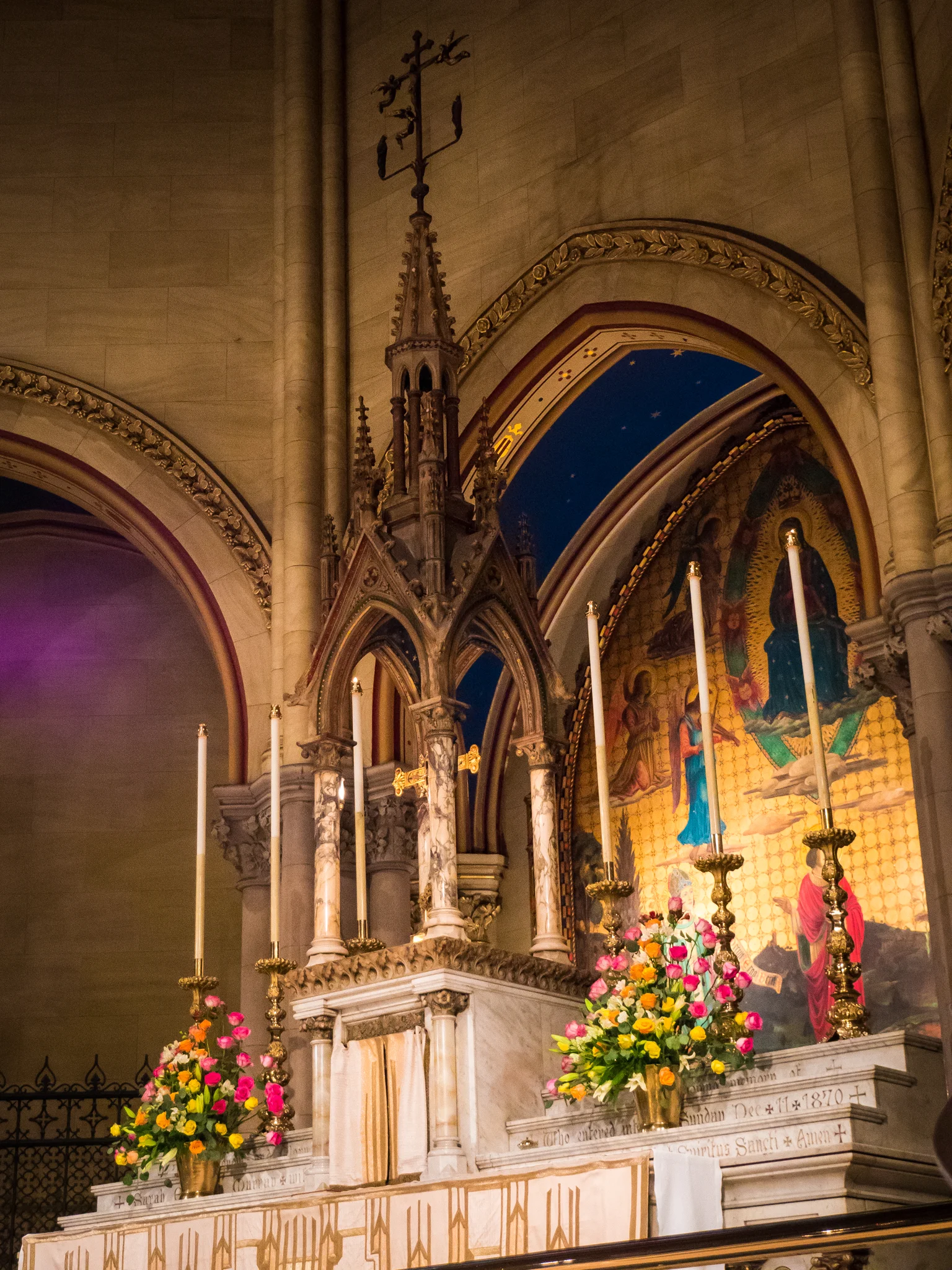 The High Altar, Sunday, April 22, 2018 Photo by Ricardo Gomez