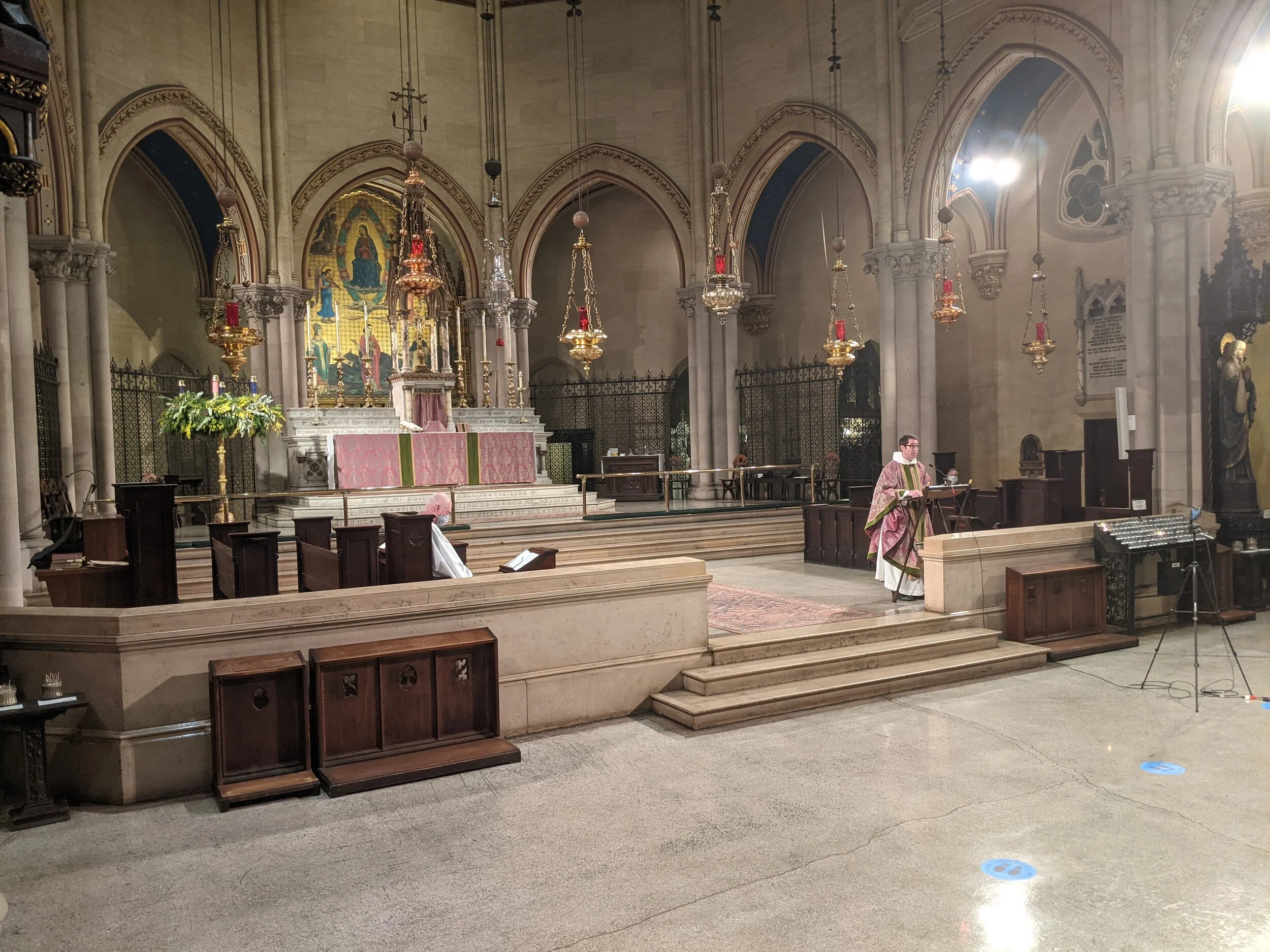 Father Matt Jacobson, assisting priest, was celebrant and preacher on the Second Sunday of Advent, December 6, 2020. Photo: Grace Mudd