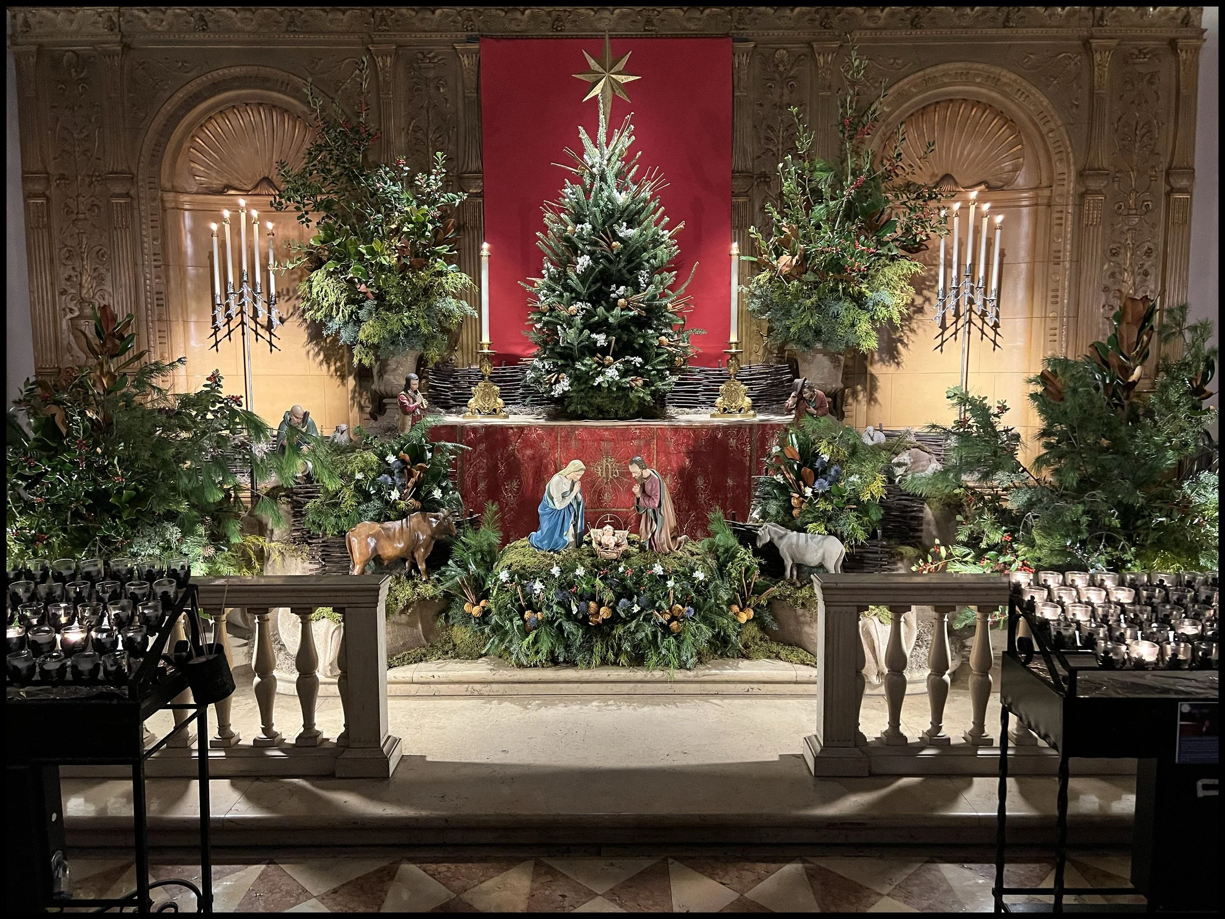   Crèche design:   Brendon Hunter   Photo:   Brendon Hunter  