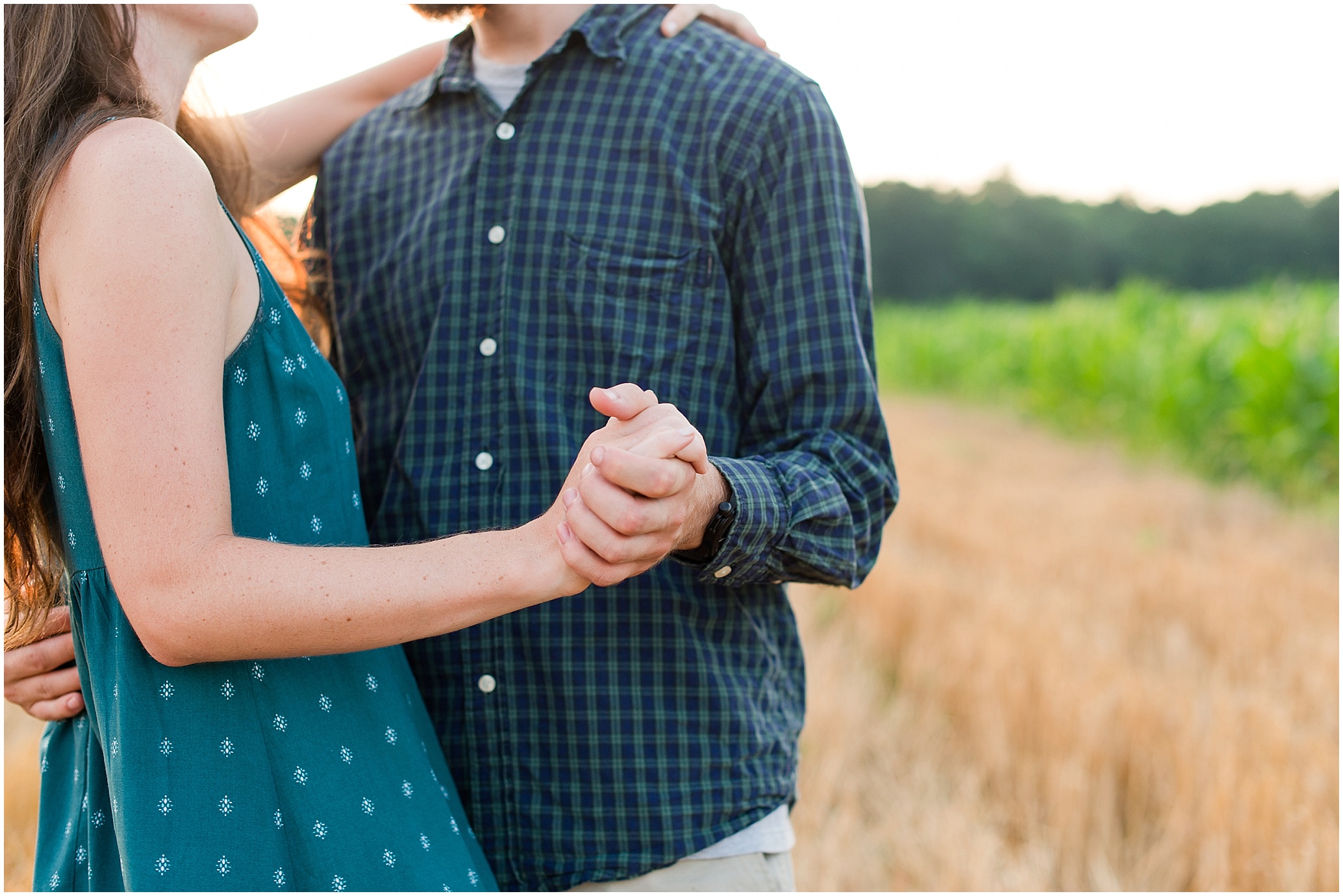 Hannah Leigh Photography Sunset Farm Engagement Session_0911.jpg
