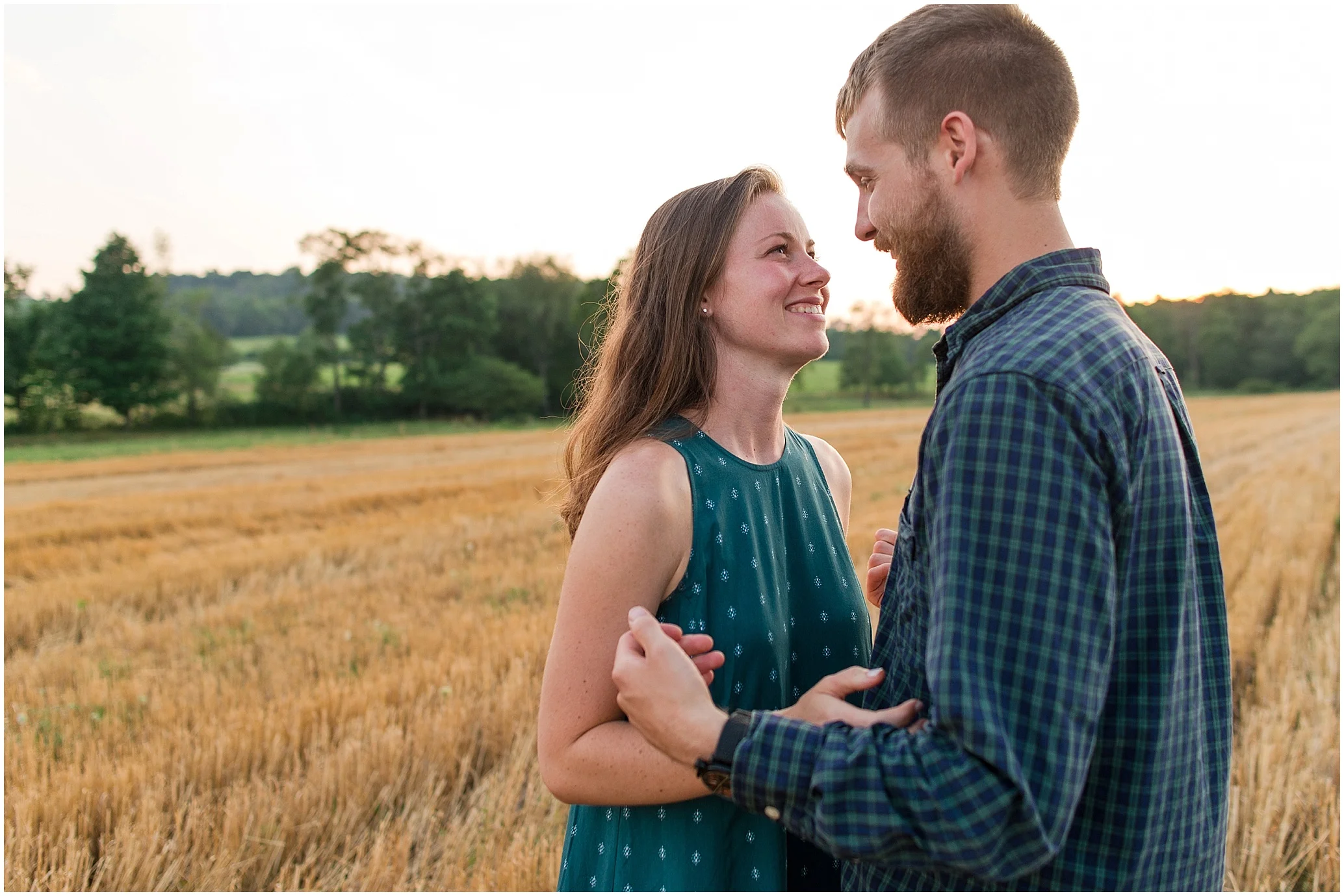 Hannah Leigh Photography Sunset Farm Engagement Session_0918.jpg