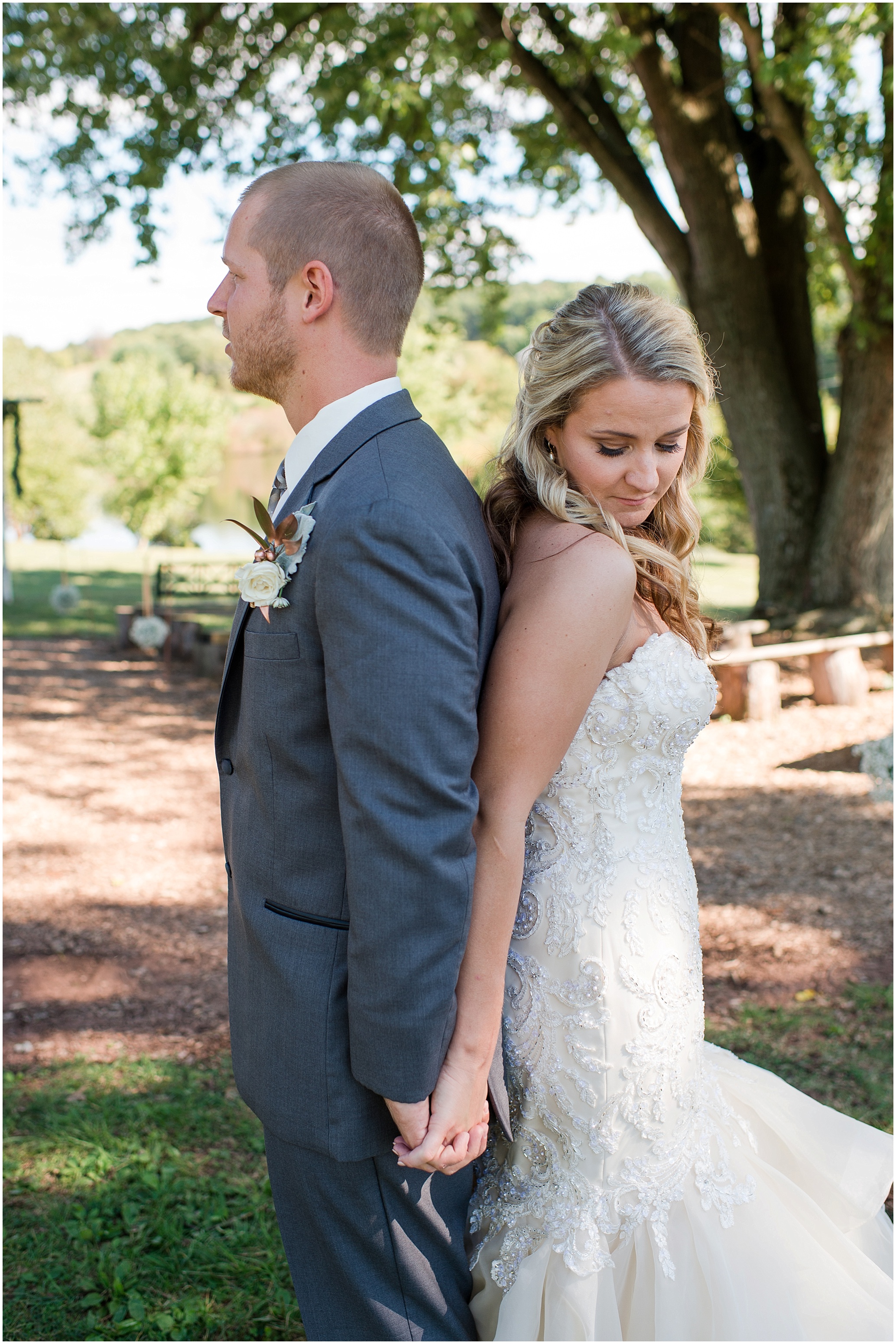 Hannah Leigh Photography Blue Hound Farm Wedding_1658.jpg