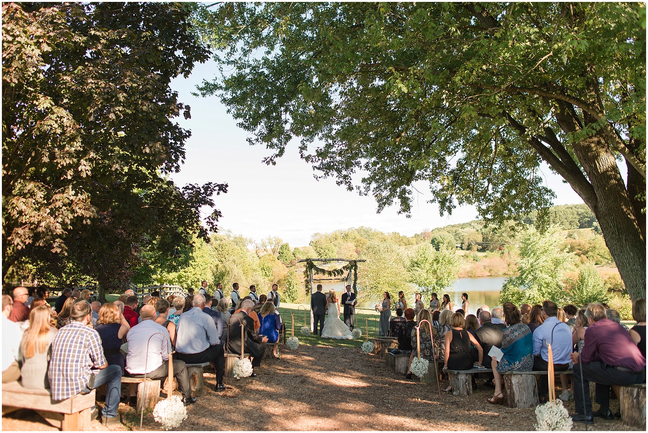 Hannah Leigh Photography Blue Hound Farm Wedding_1670.jpg