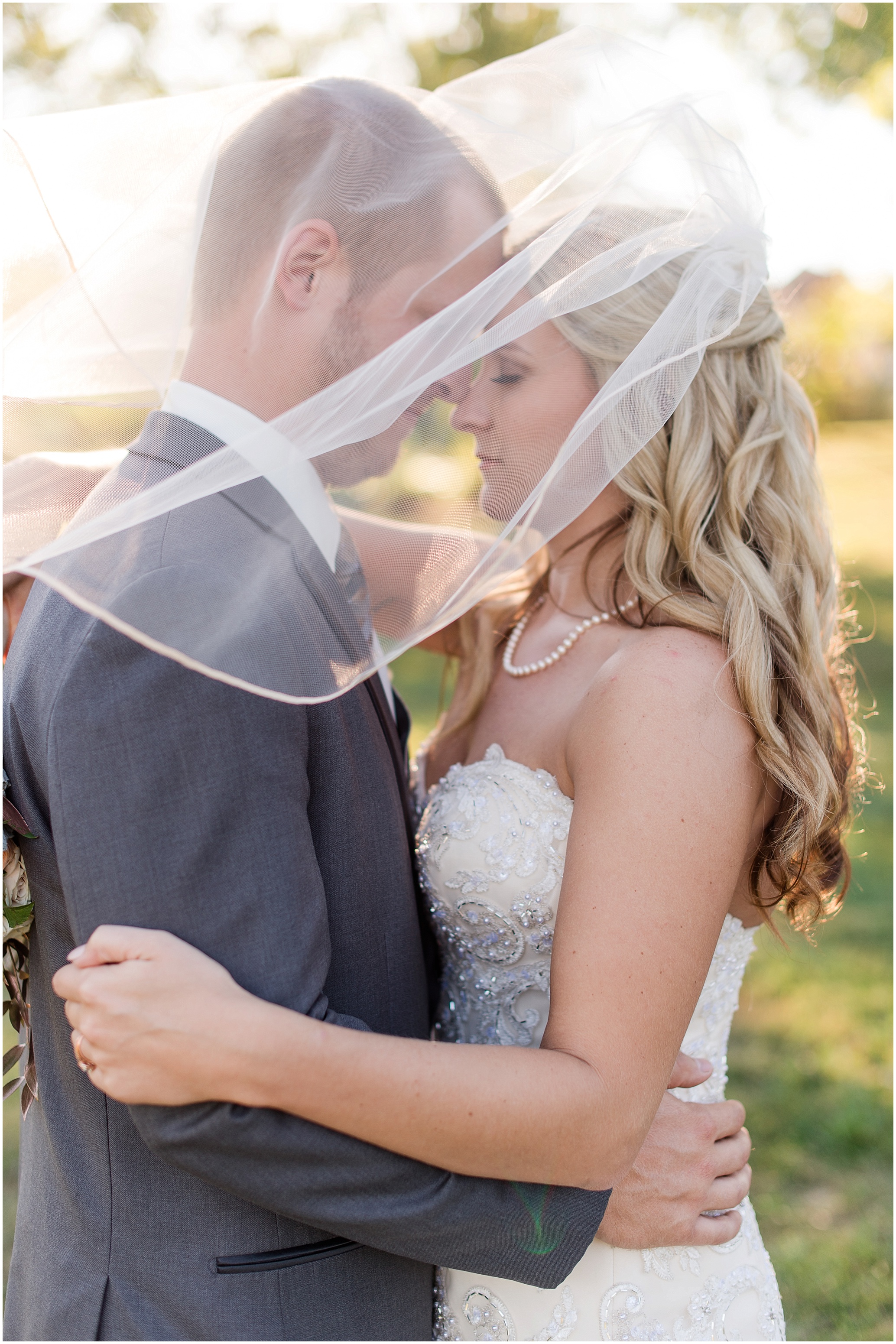 Hannah Leigh Photography Blue Hound Farm Wedding_1688.jpg