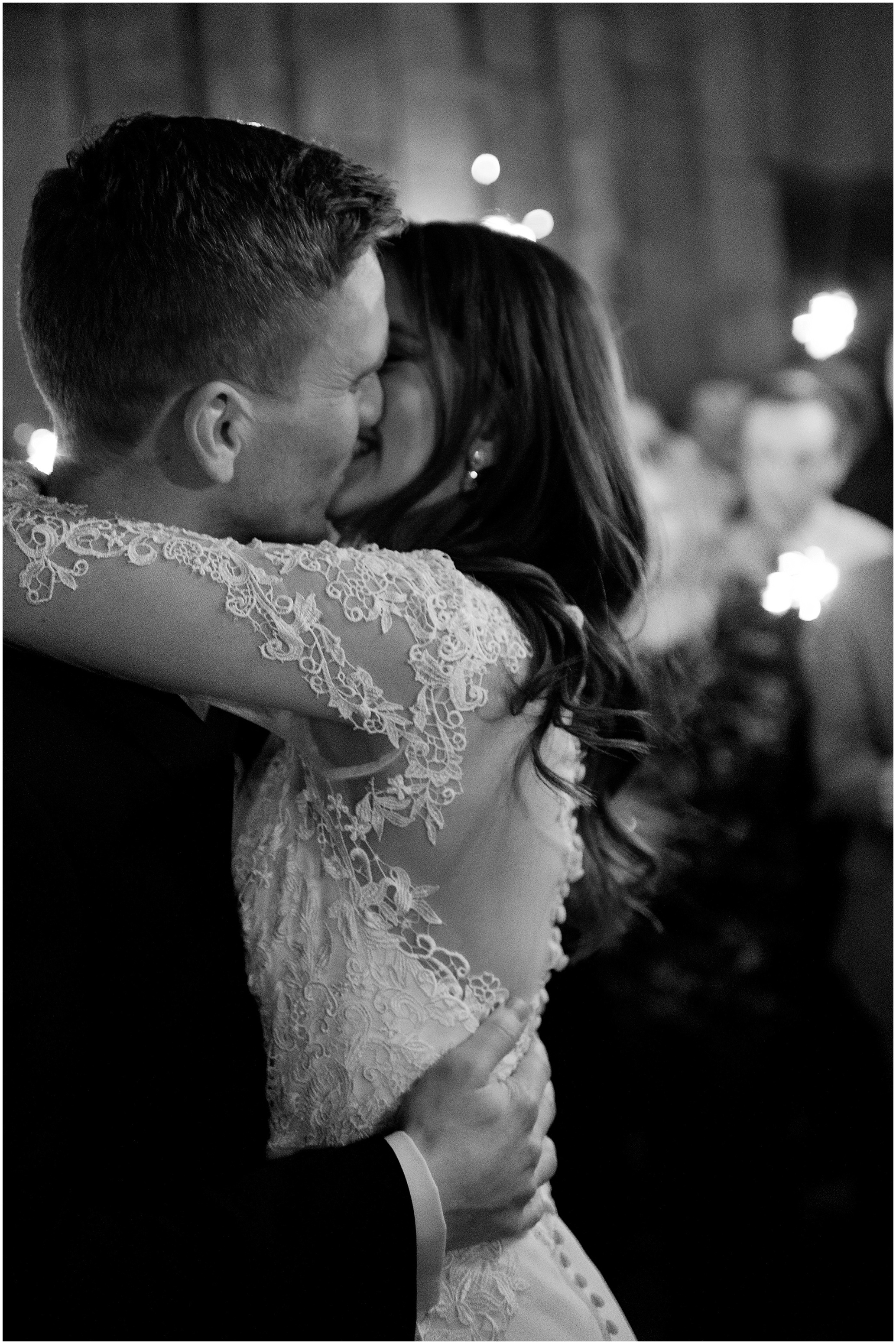 Hannah Leigh Photography Akureyri Iceland Wedding_3257.jpg