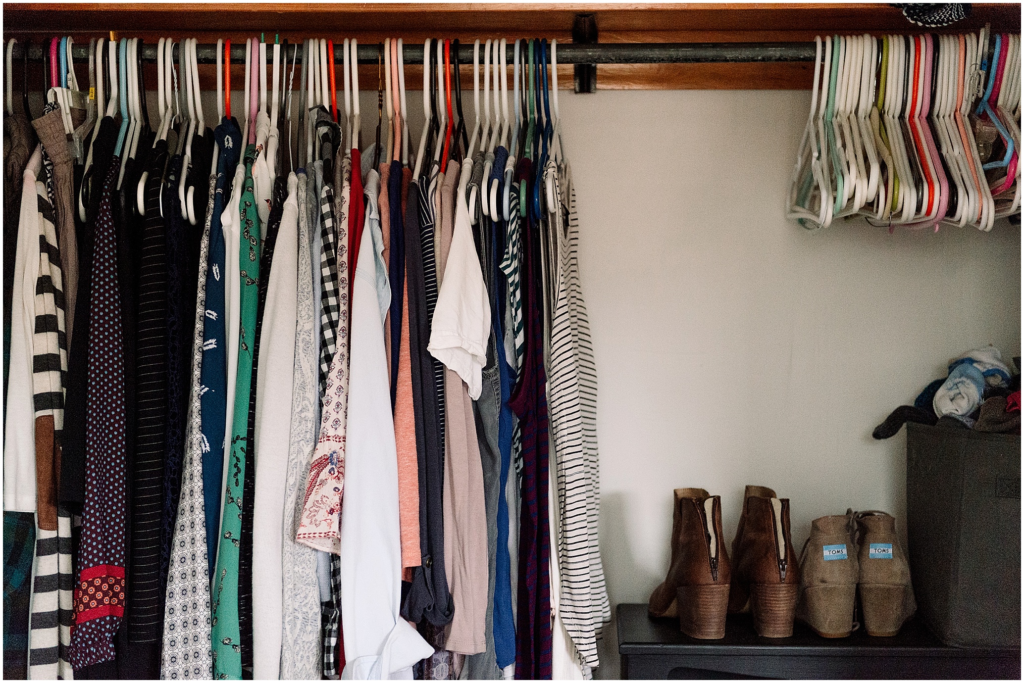 Hannah Leigh Photography Spring Cleaning Your Closet_3852.jpg