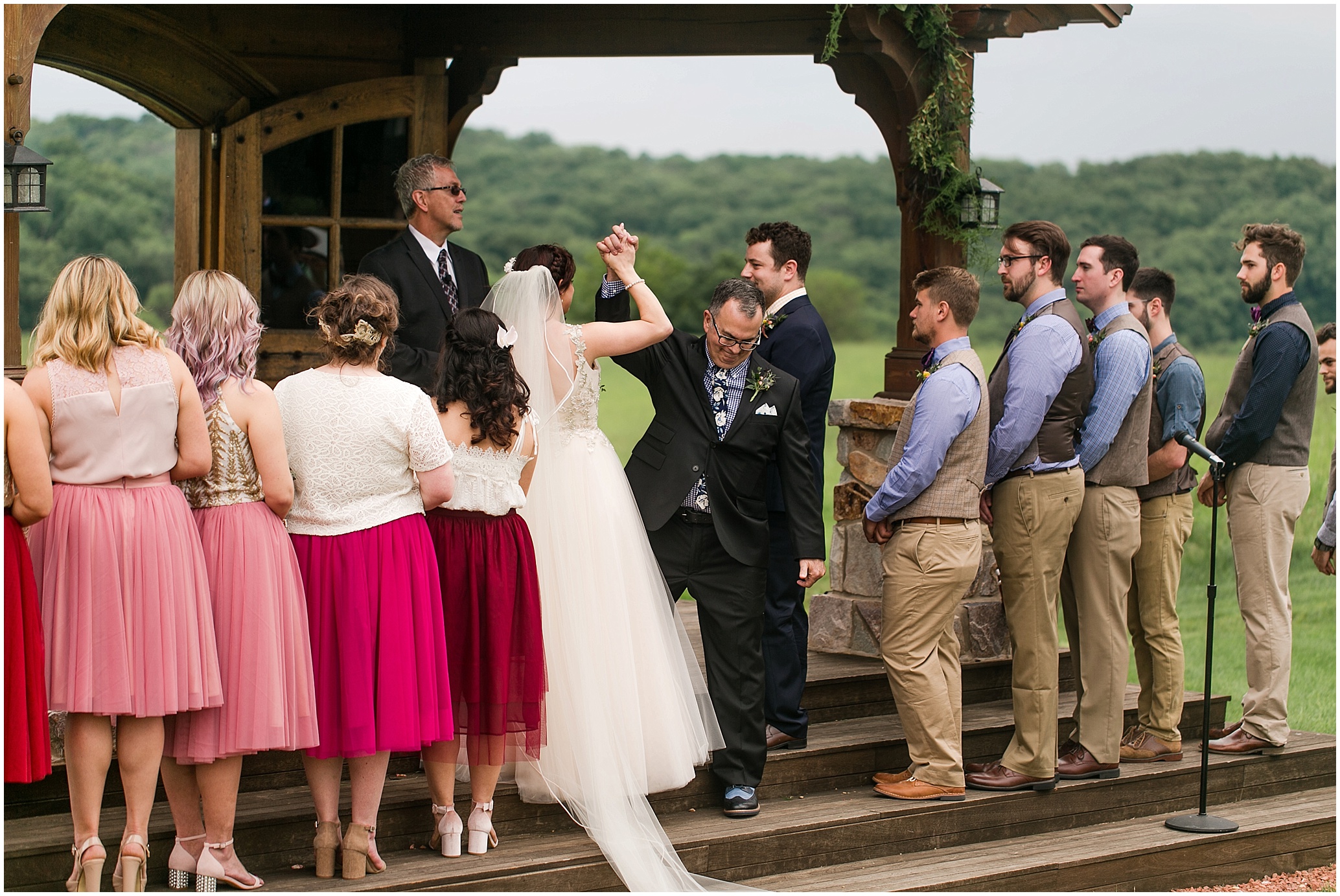 Hannah Leigh Photography Spring Wyndridge Farm Wedding_4074.jpg