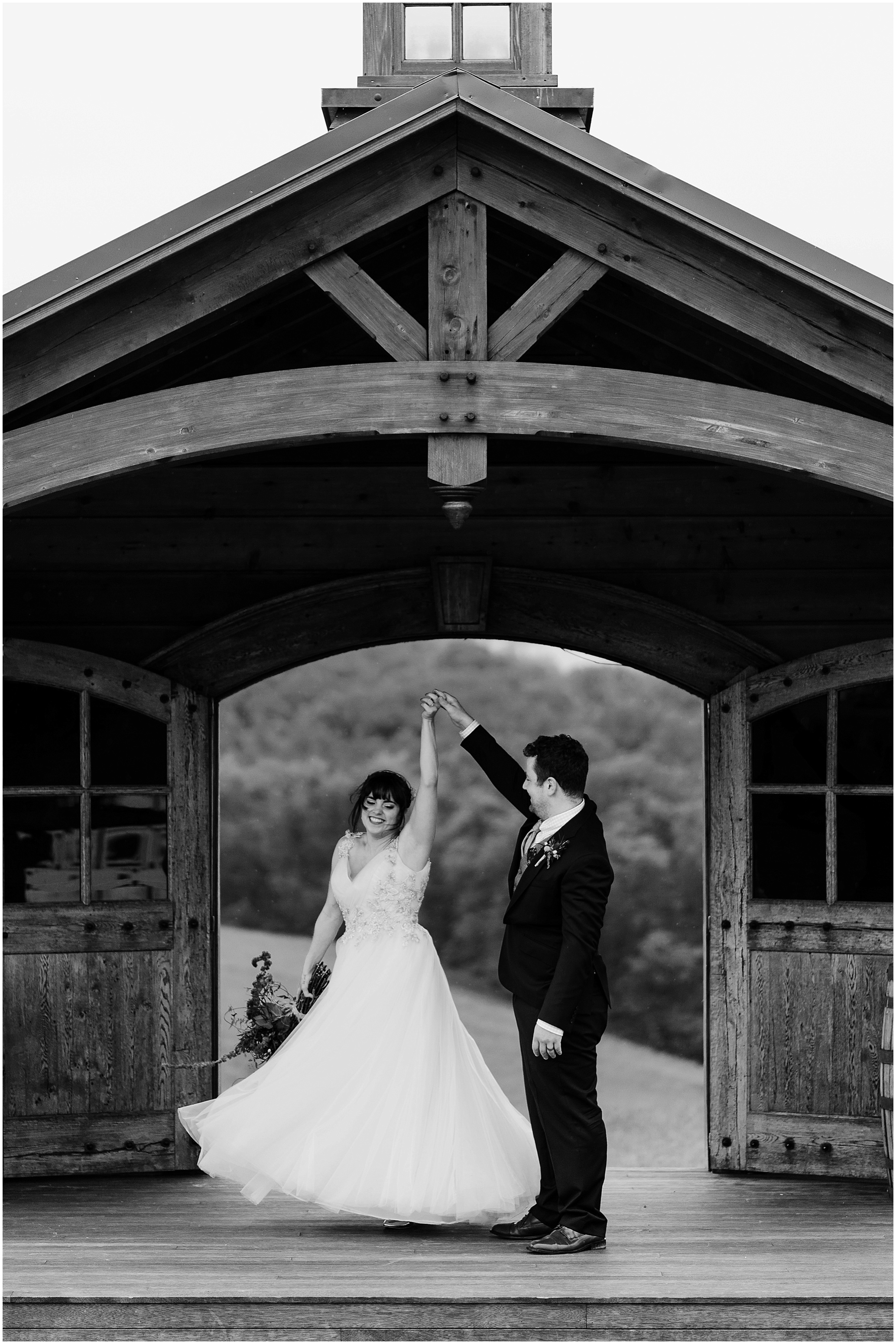Hannah Leigh Photography Spring Wyndridge Farm Wedding_4131.jpg