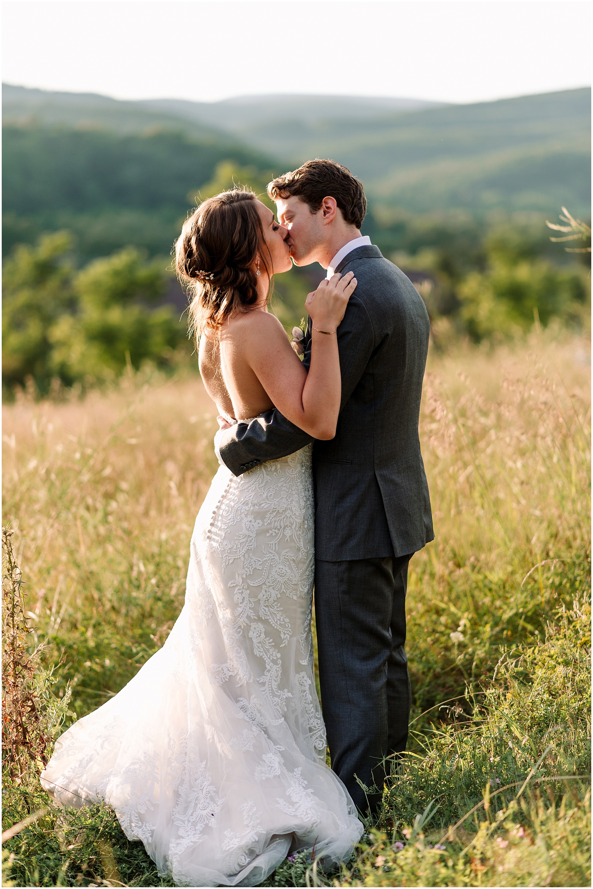 Hannah Leigh Photography Harmony Forge Inn Wedding Bellefonte PA_5238.jpg