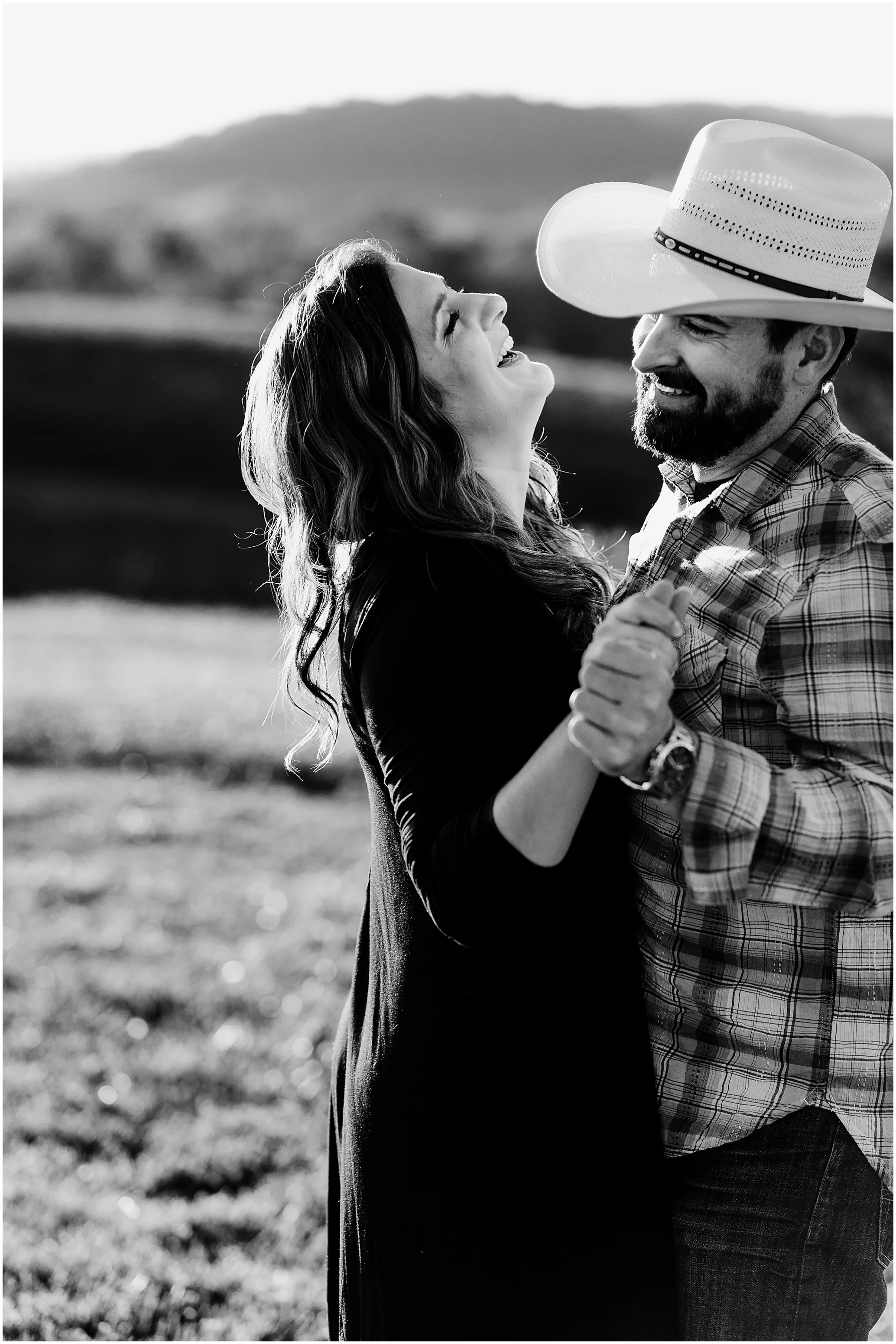 Hannah Leigh Photography Sky Meadows State Park Engagement_6473.jpg