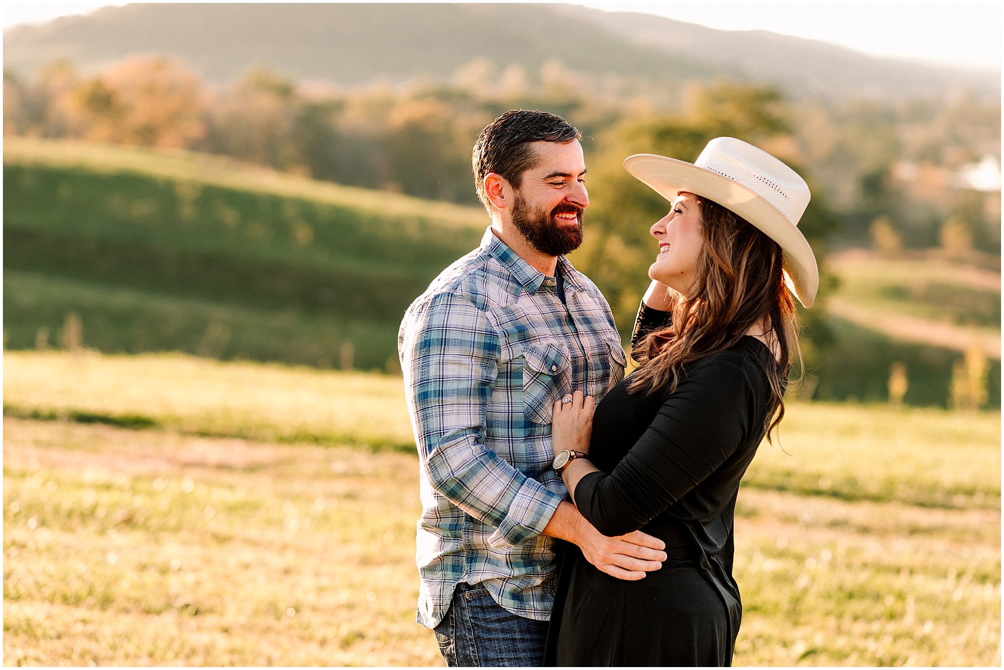 Hannah Leigh Photography Sky Meadows State Park Engagement_6470.jpg