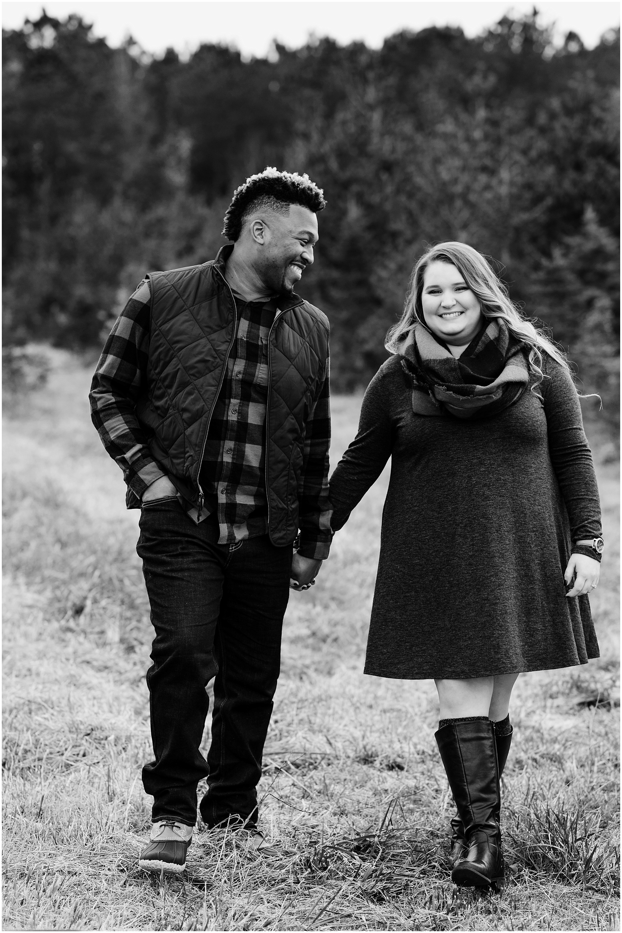 Hannah Leigh Photography Christmas Tree Farm Engagement Session_6730.jpg