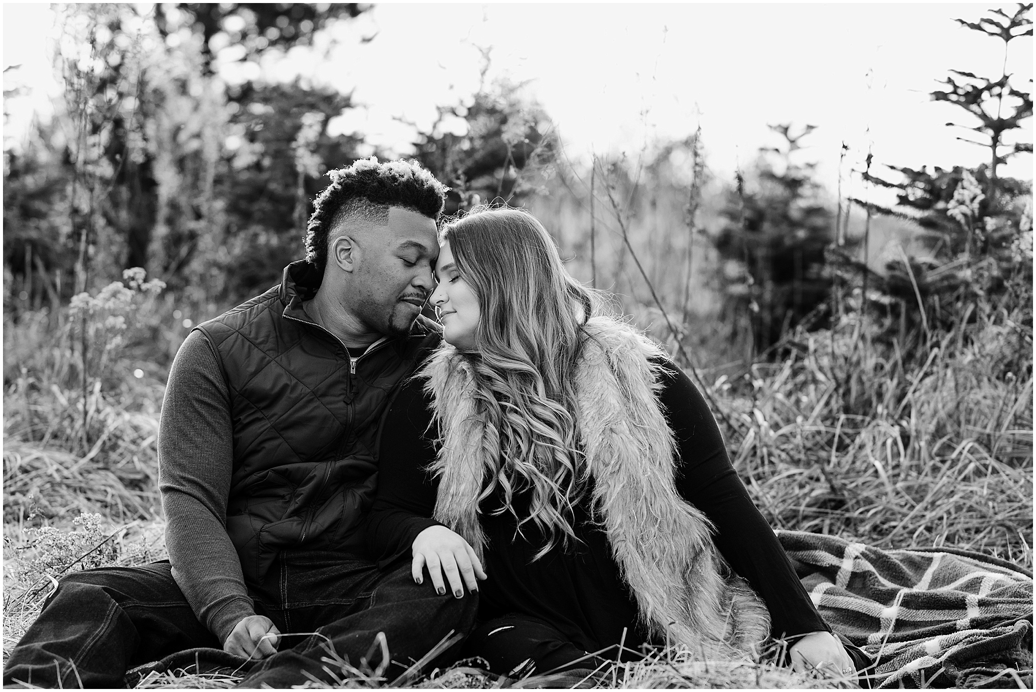 Hannah Leigh Photography Christmas Tree Farm Engagement Session_6746.jpg