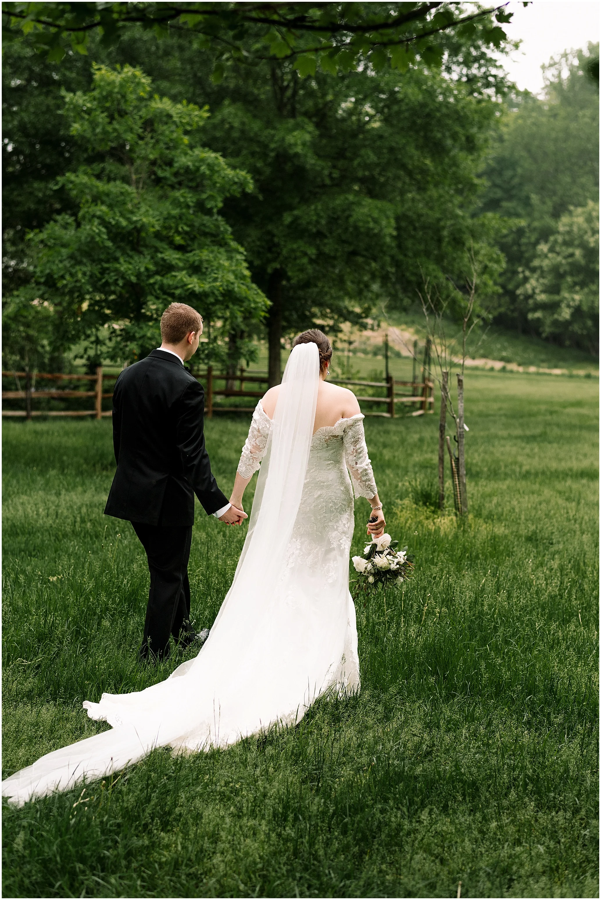 Hannah Leigh Photography The Barns at Wolf Trap Wedding Washington DC_7931.jpg