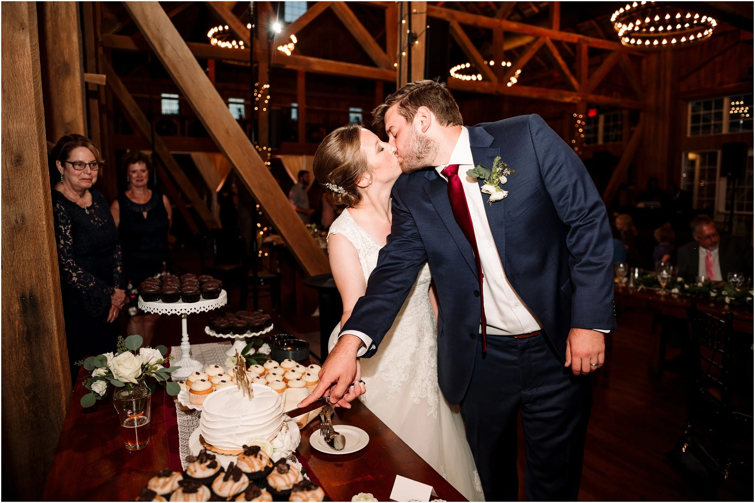 hannah leigh photography Wyndridge Farm Wedding York PA_1552.jpg