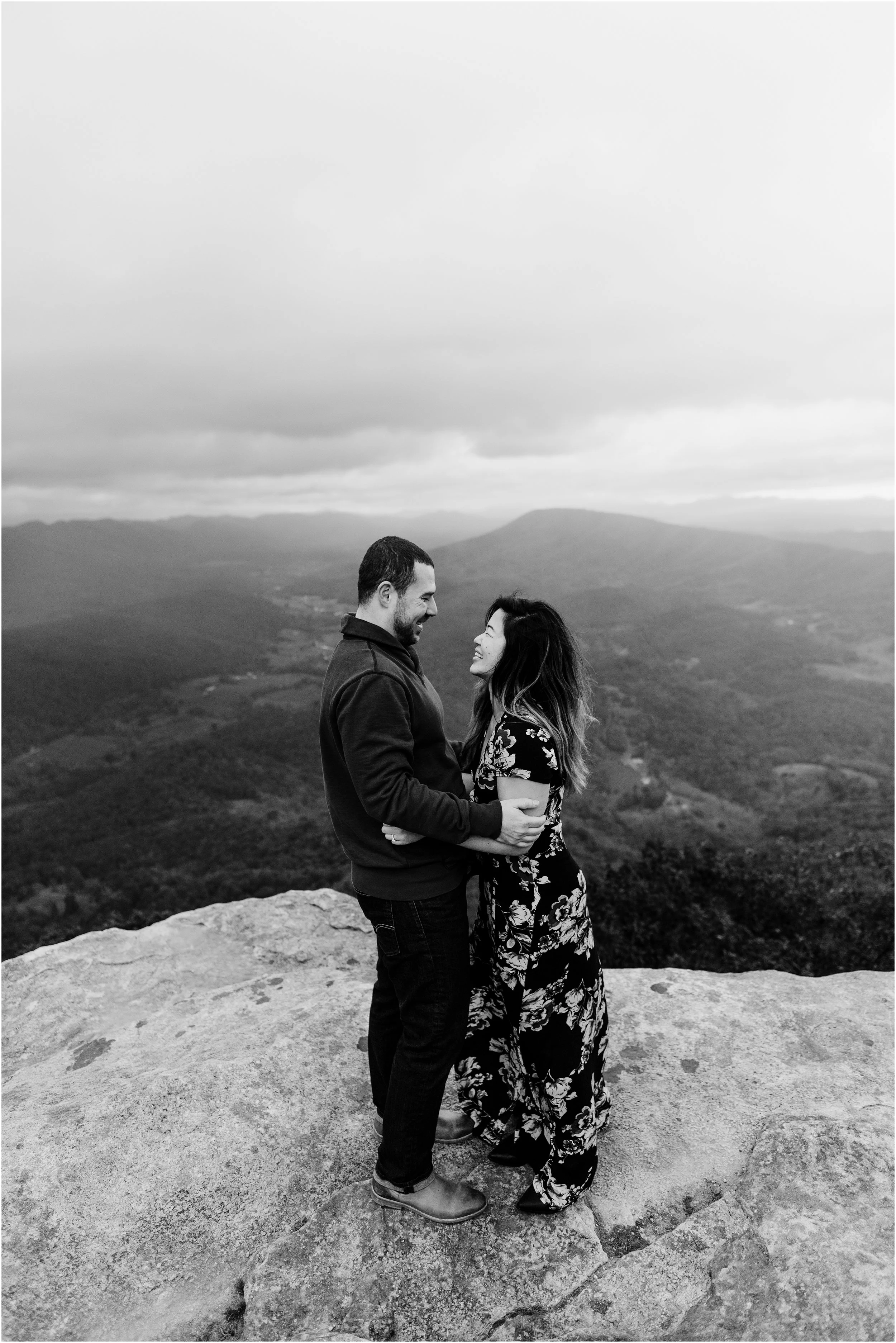 hannah leigh photography mcafee knob engagement session roanoke va_1940.jpg