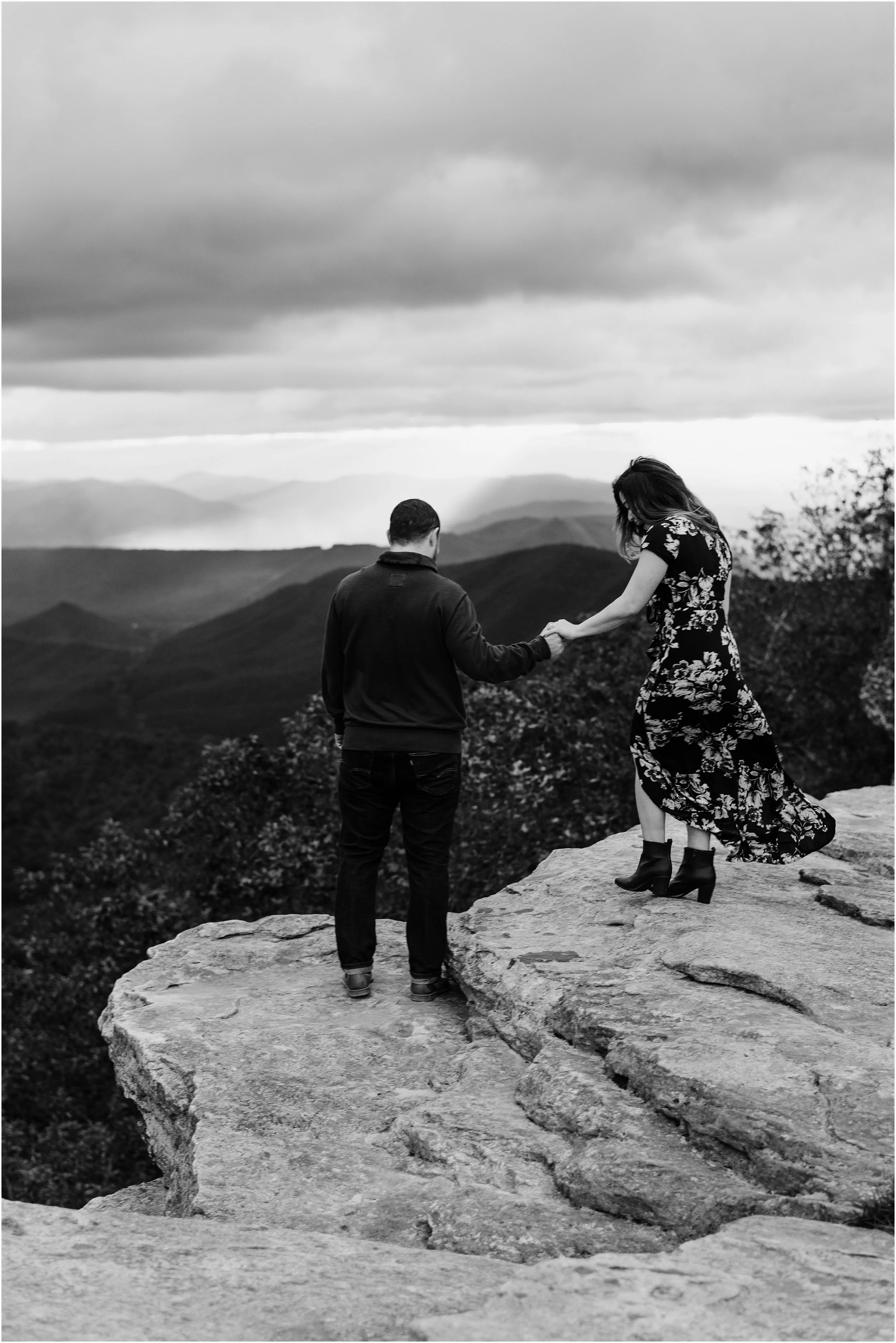 hannah leigh photography mcafee knob engagement session roanoke va_1905.jpg