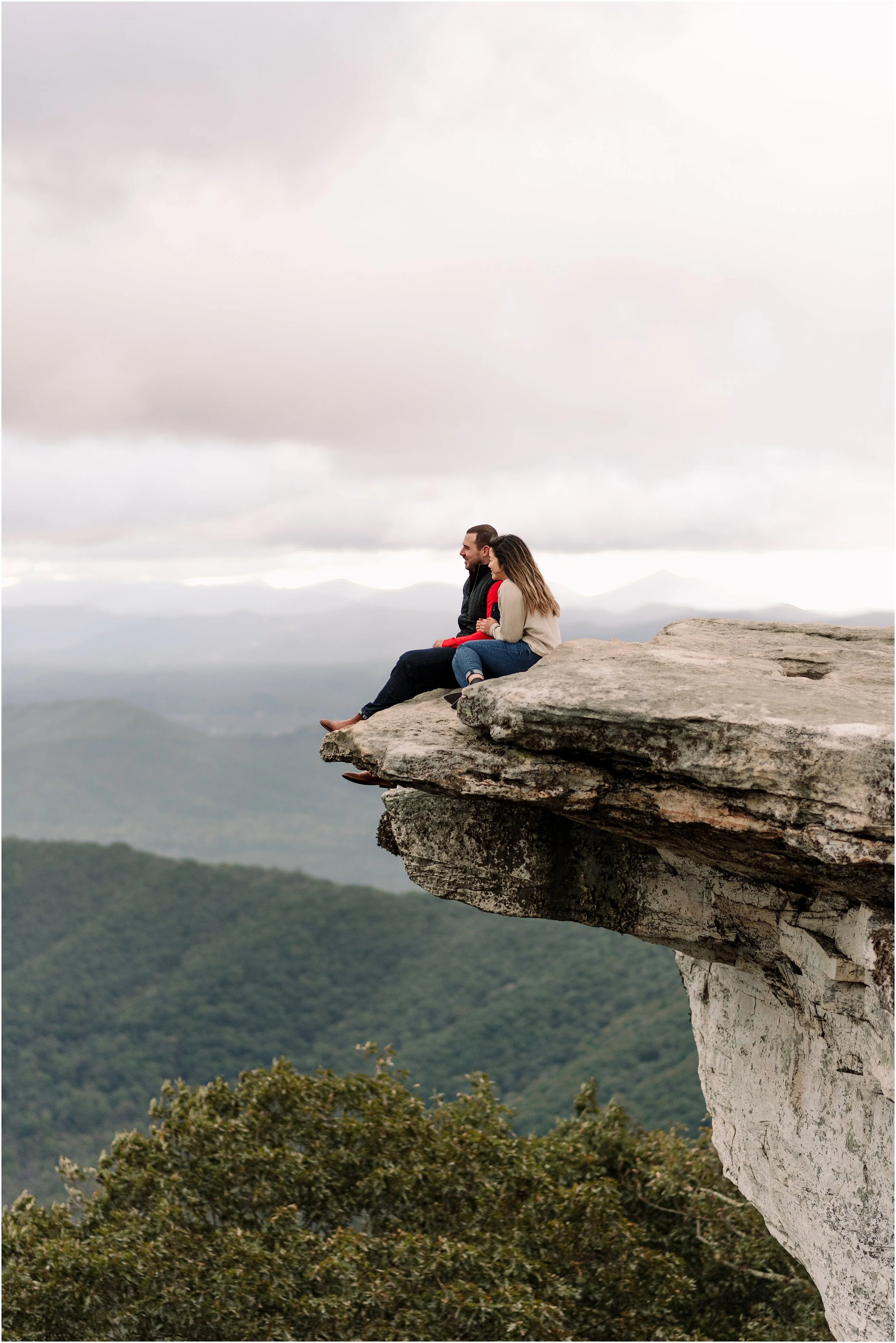 hannah leigh photography mcafee knob engagement session roanoke va_1950.jpg