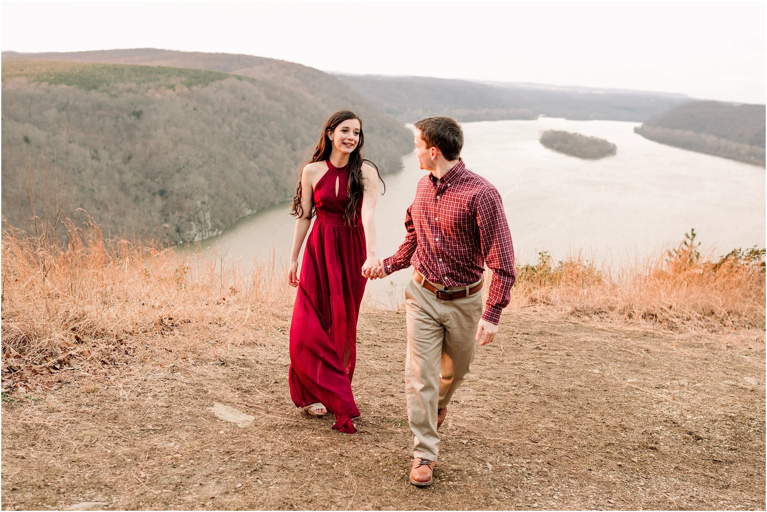 hannah leigh photography winter overlook engagement session lancaster PA_2658.jpg