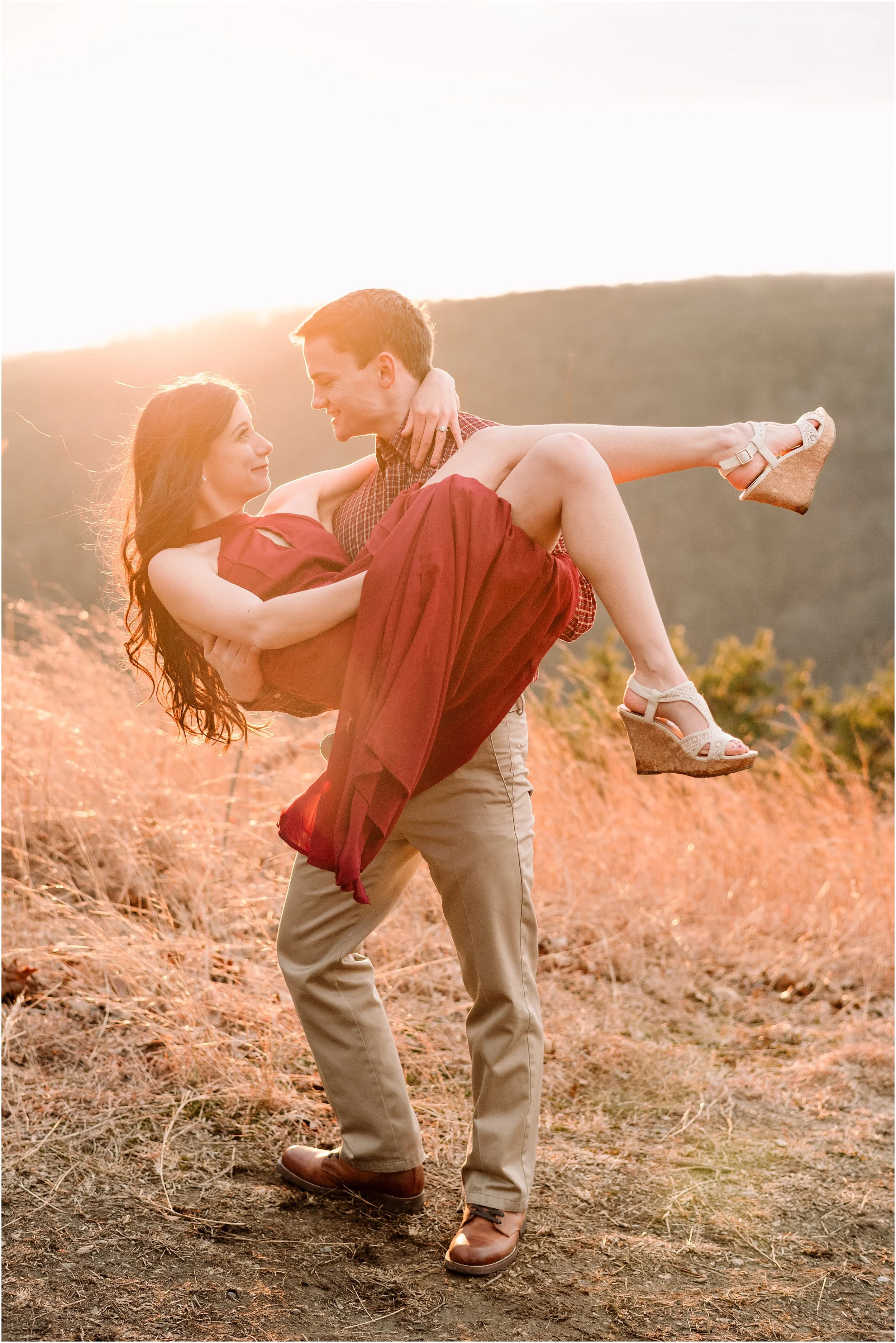 hannah leigh photography winter overlook engagement session lancaster PA_2652.jpg