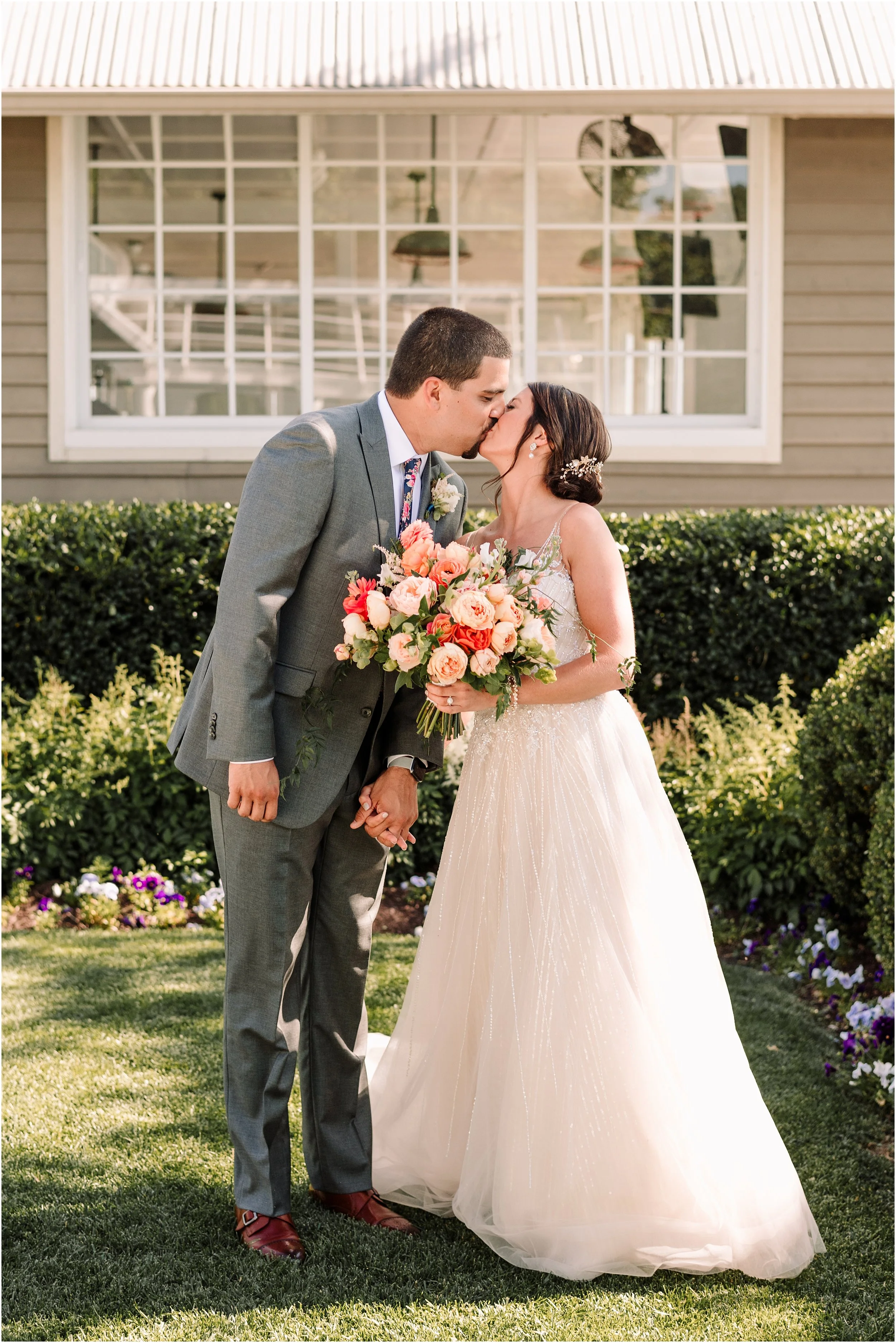hannah leigh photography chesapeake bay beach club wedding Stevensville MD_3068.jpg